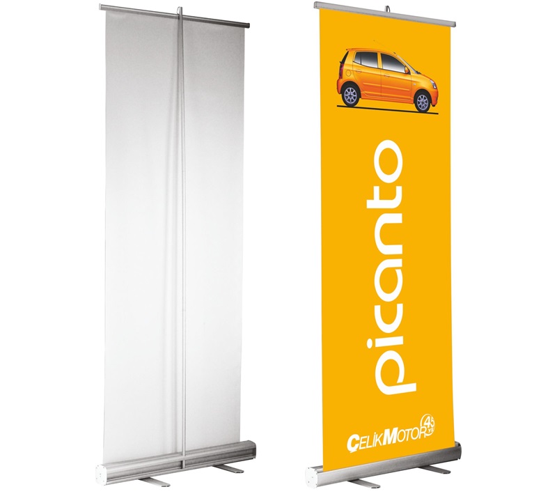 In Standee_thumbnail_4