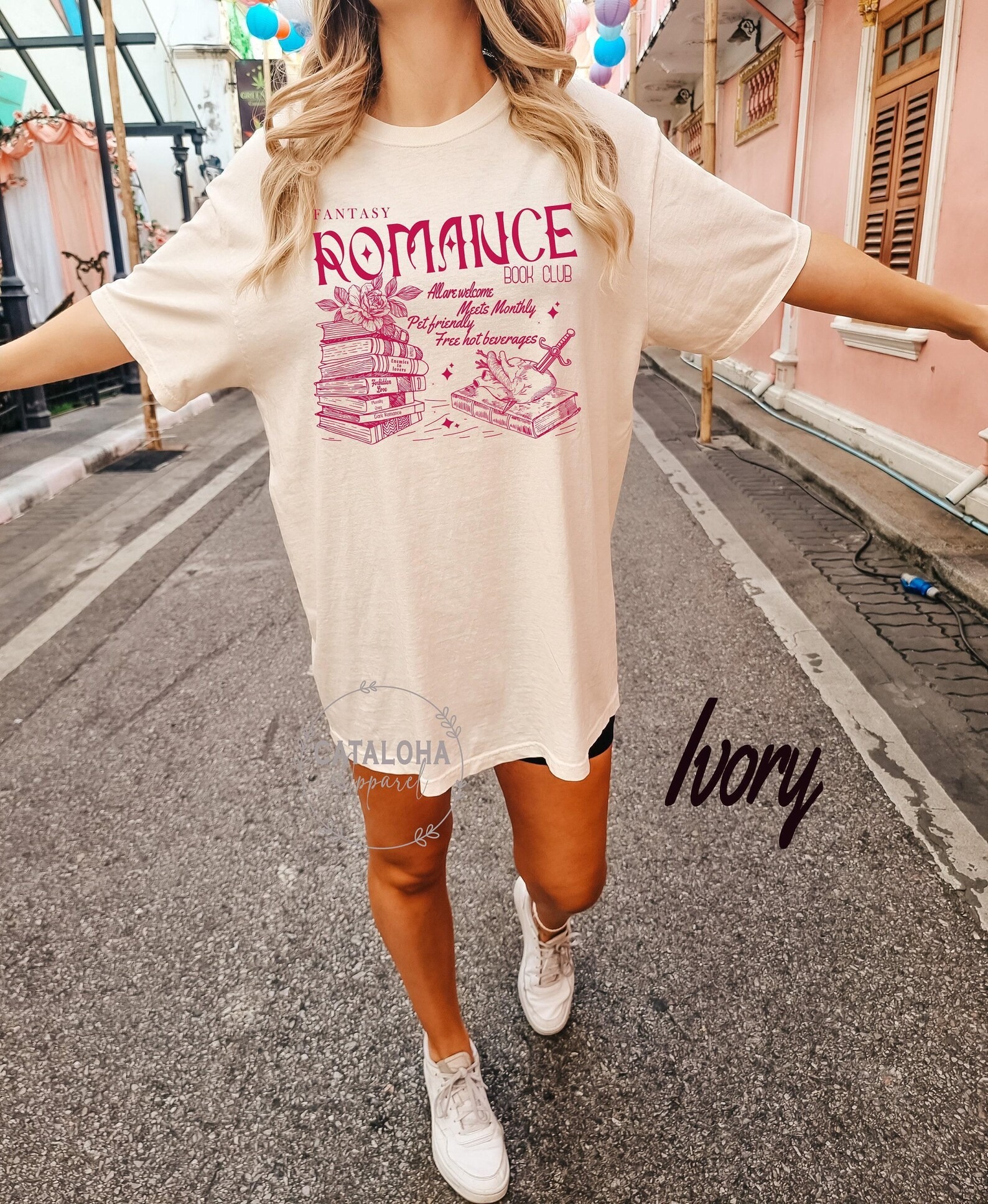 Romance Readers Club Tee_thumbnail_3