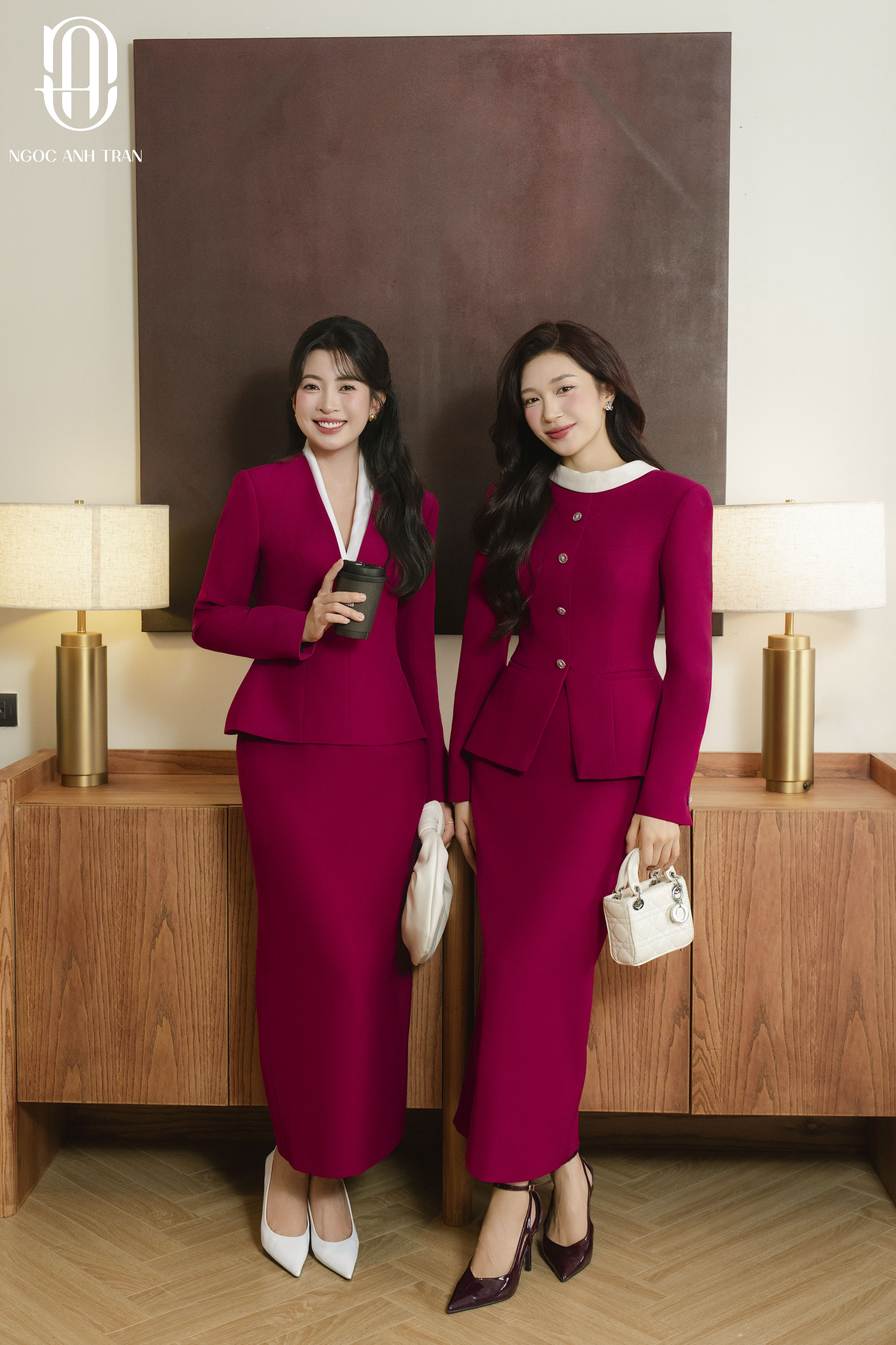 A232 - Set áo kiểu hồng dài tay cổ trắng phối chân váy cạp liền_thumbnail_2