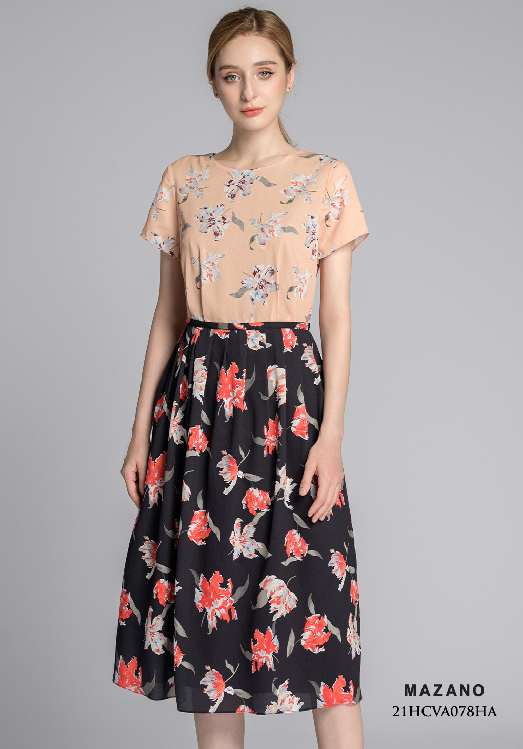 Váy họa tiết phối cách điệu chân xếp ly_thumbnail_3