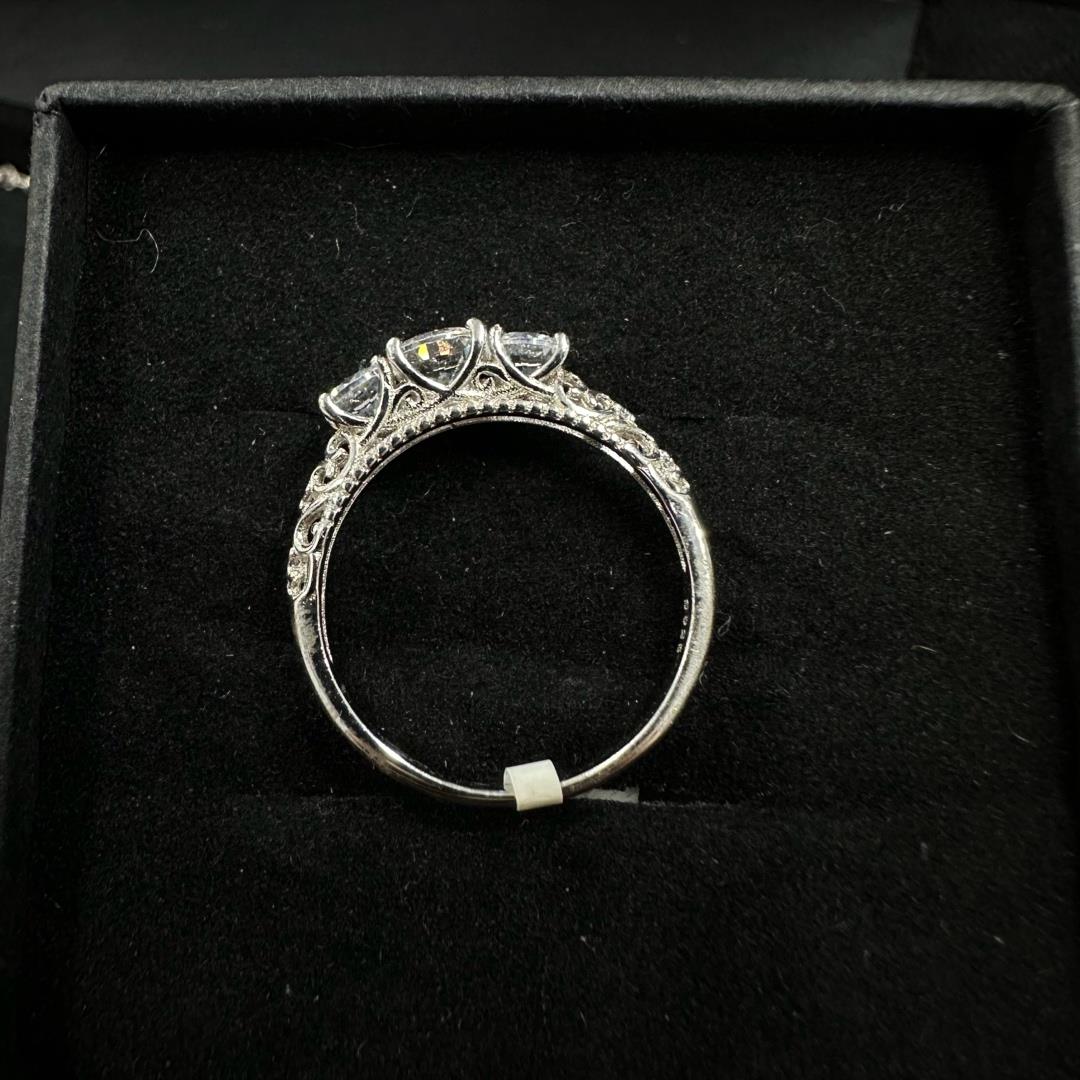 Nhẫn bạc 3 kim cương size 7.1_thumbnail_3