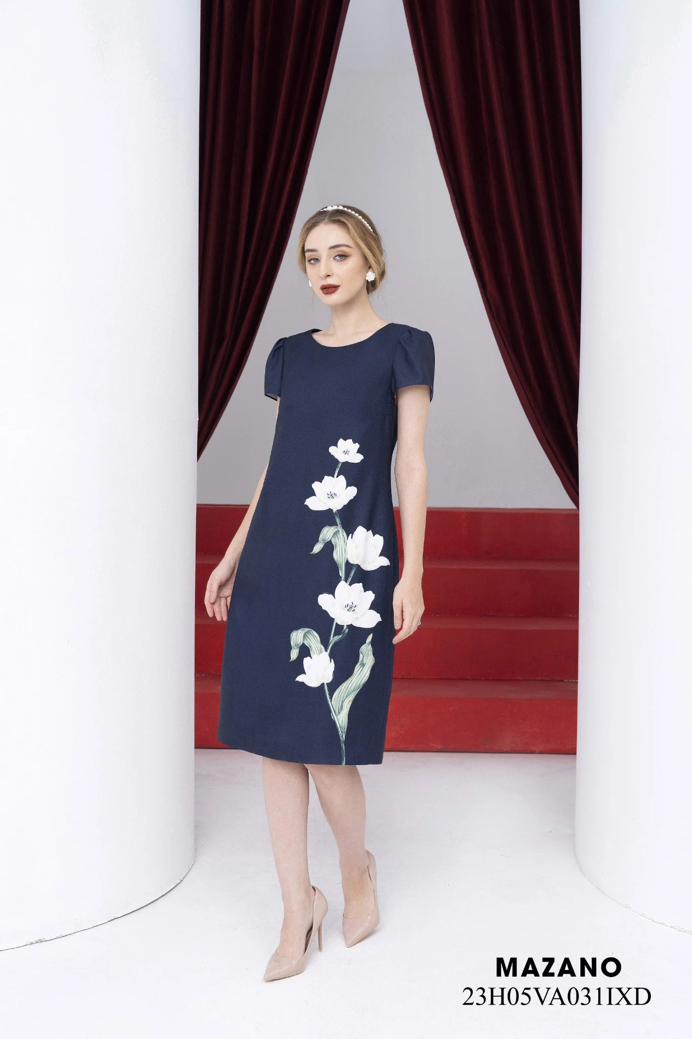 Váy Đầm Suông Vải thô mỏng Hoạ tiết hoa in bố cục Cổ tròn Tay ngắn Dài qua gối