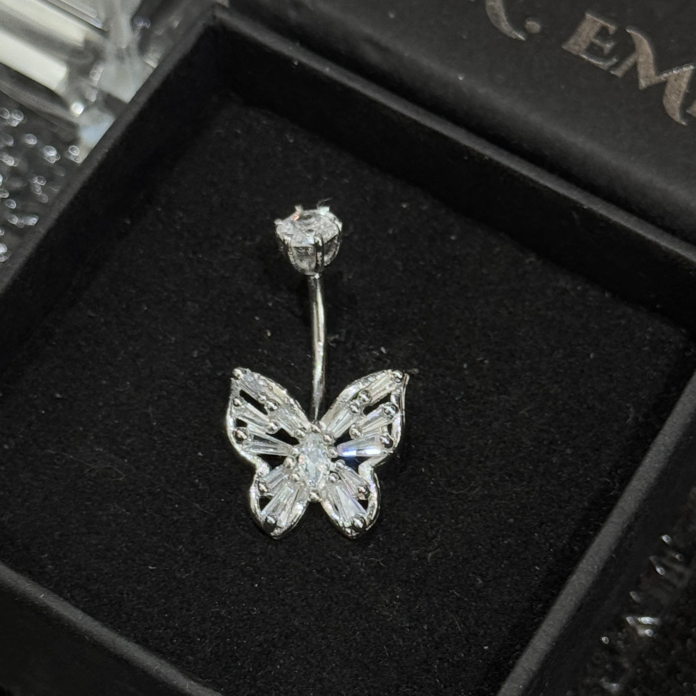 rốn bạc bé bướm to bốn cánh đính kim cương trắng 