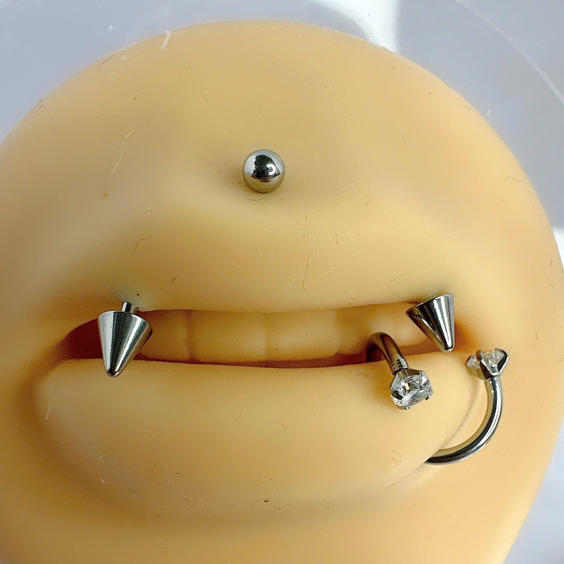 Xoắn vòng kim cương trắng_thumbnail_1