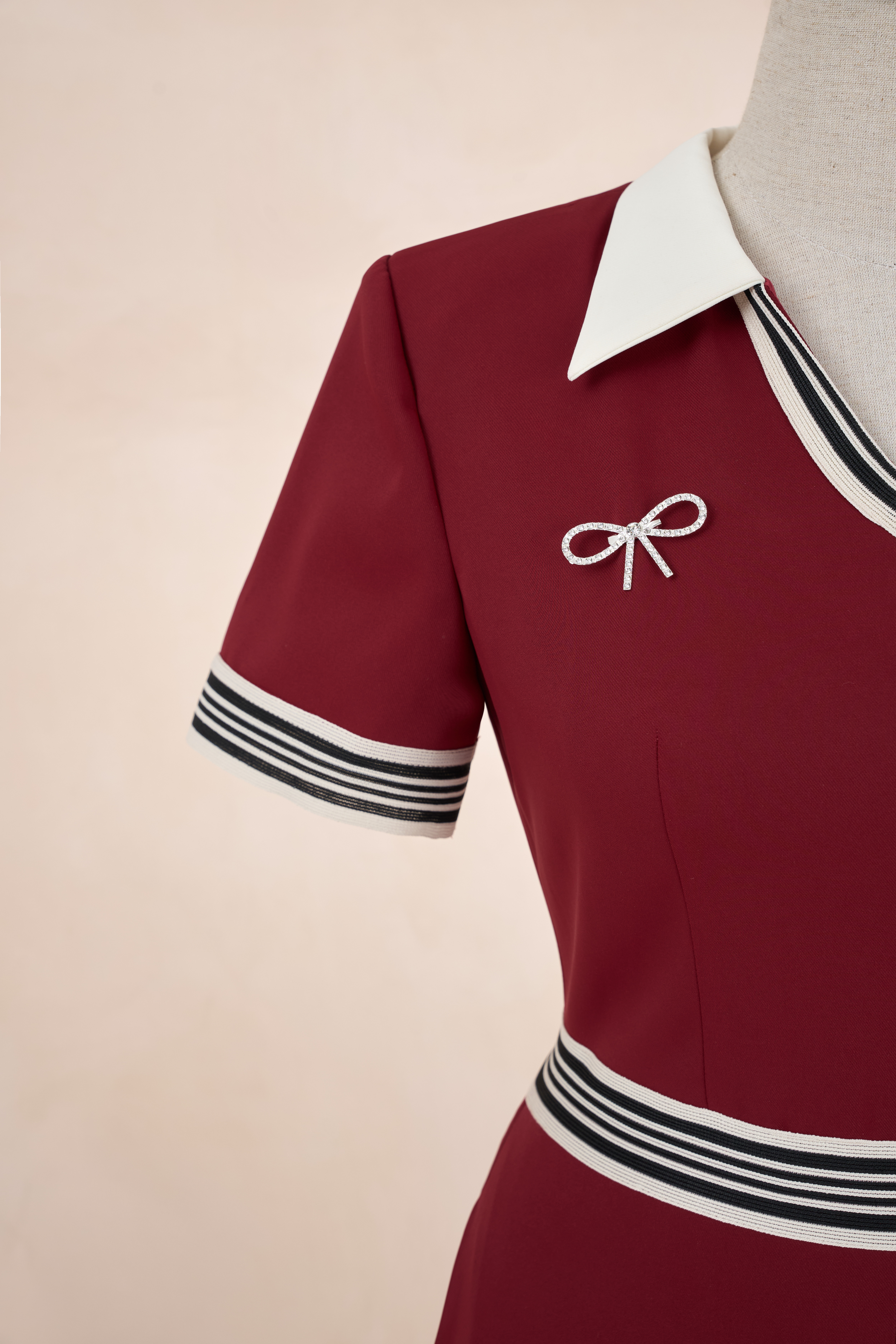 Đầm Suông Viền Trắng Tag Nơ_thumbnail_12