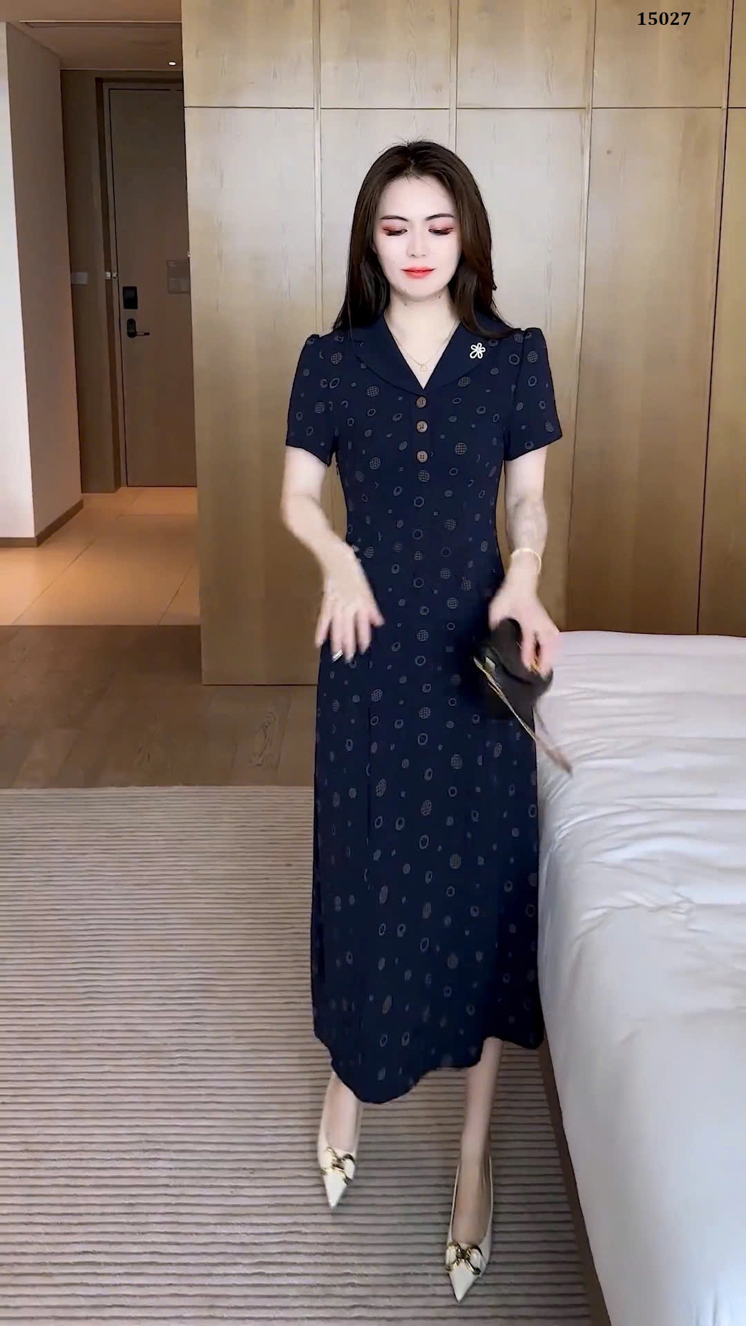 15027-Đầm suông A xanh đen hoạ tiết hình tròn ( lụa mịn)-khóa hông, có túi_thumbnail_1