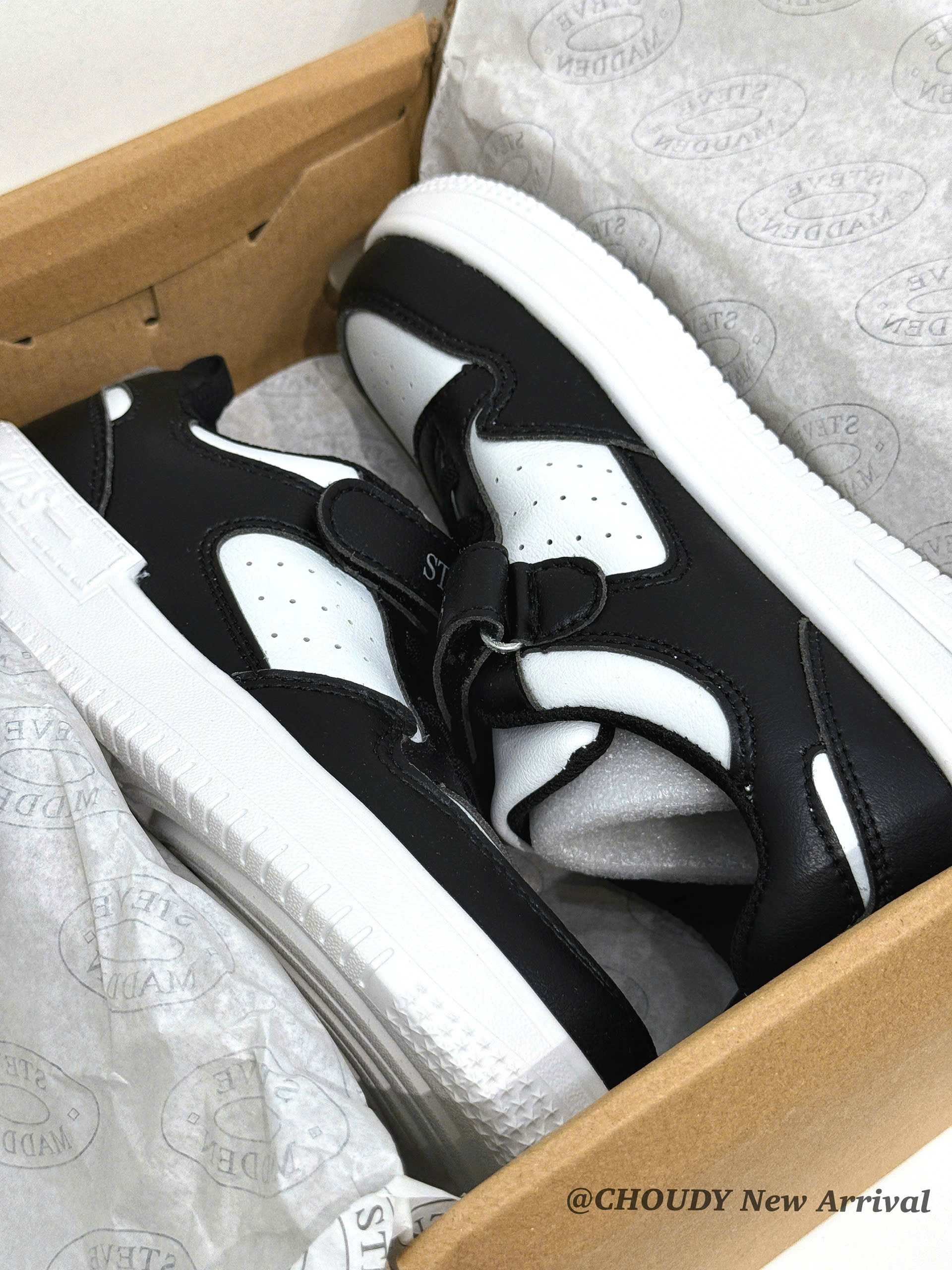 G112 GIÀY BÉ ĐEN_thumbnail_1