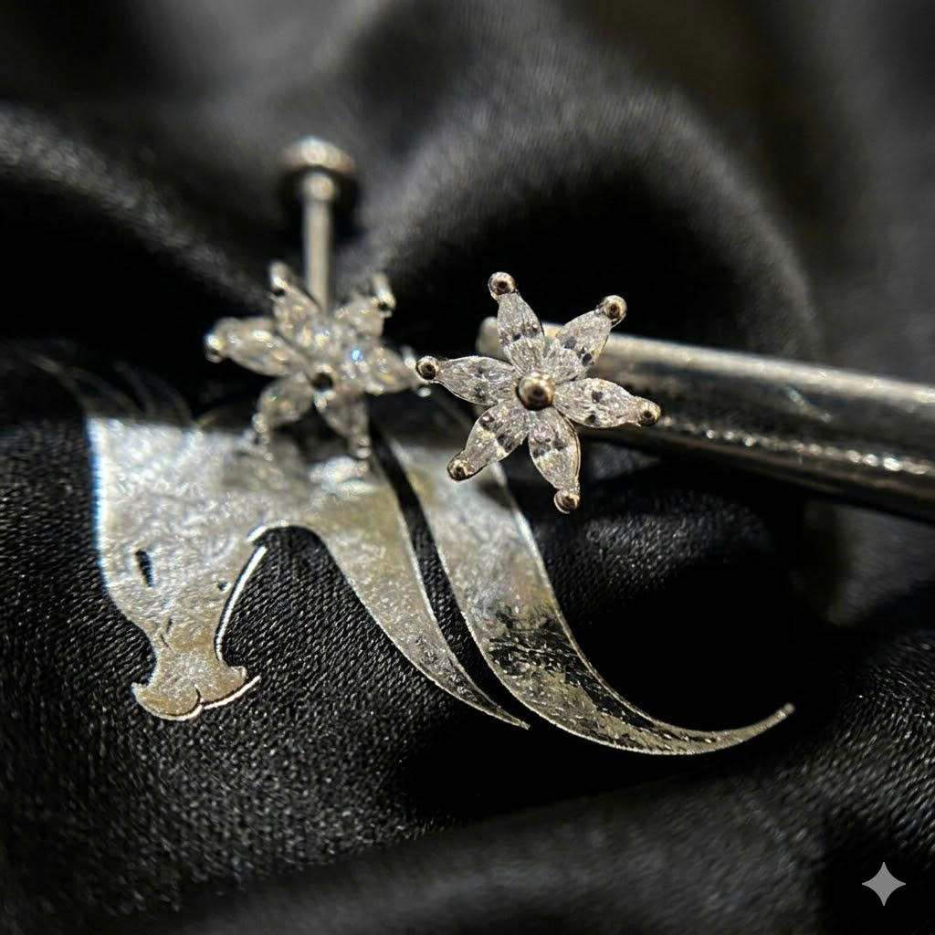 Khuyên kiểu hoa dài 6 cánh to dẹt