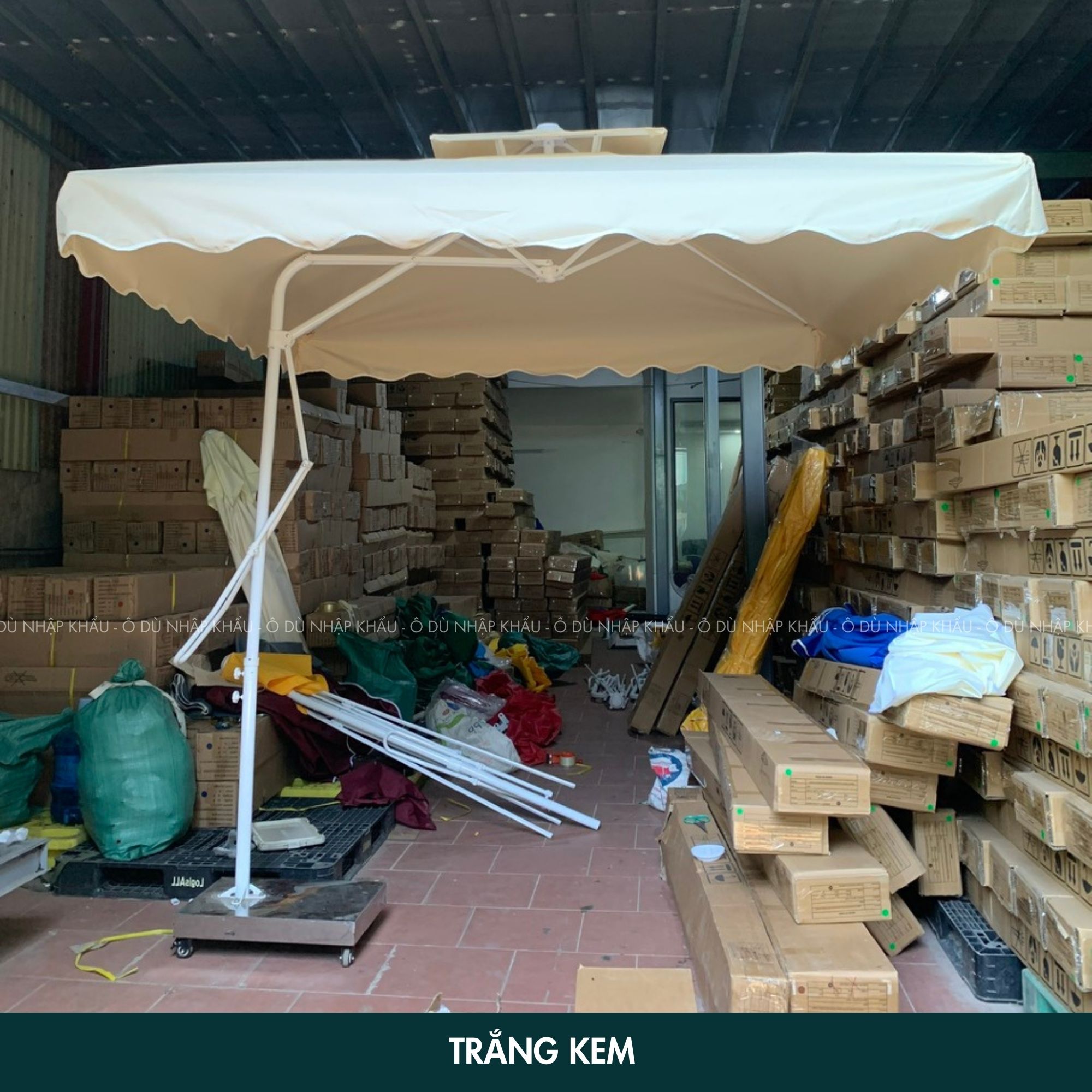 Dù lệch tâm vuông 2m5 nhập khẩu – Vải chống thấm PU, khung thép sơn tĩnh điện, bảo hành 1 năm_thumbnail_3