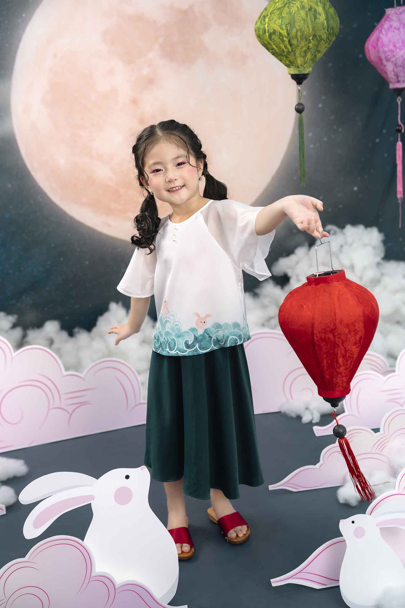 Set áo in vân mây kèm chân váy_thumbnail_0