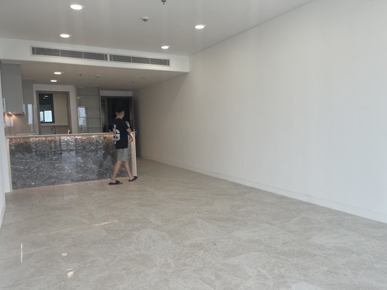 Bán siêu phẩm 4PN 202m2 tầng cao, view trực diện sông_thumbnail_3