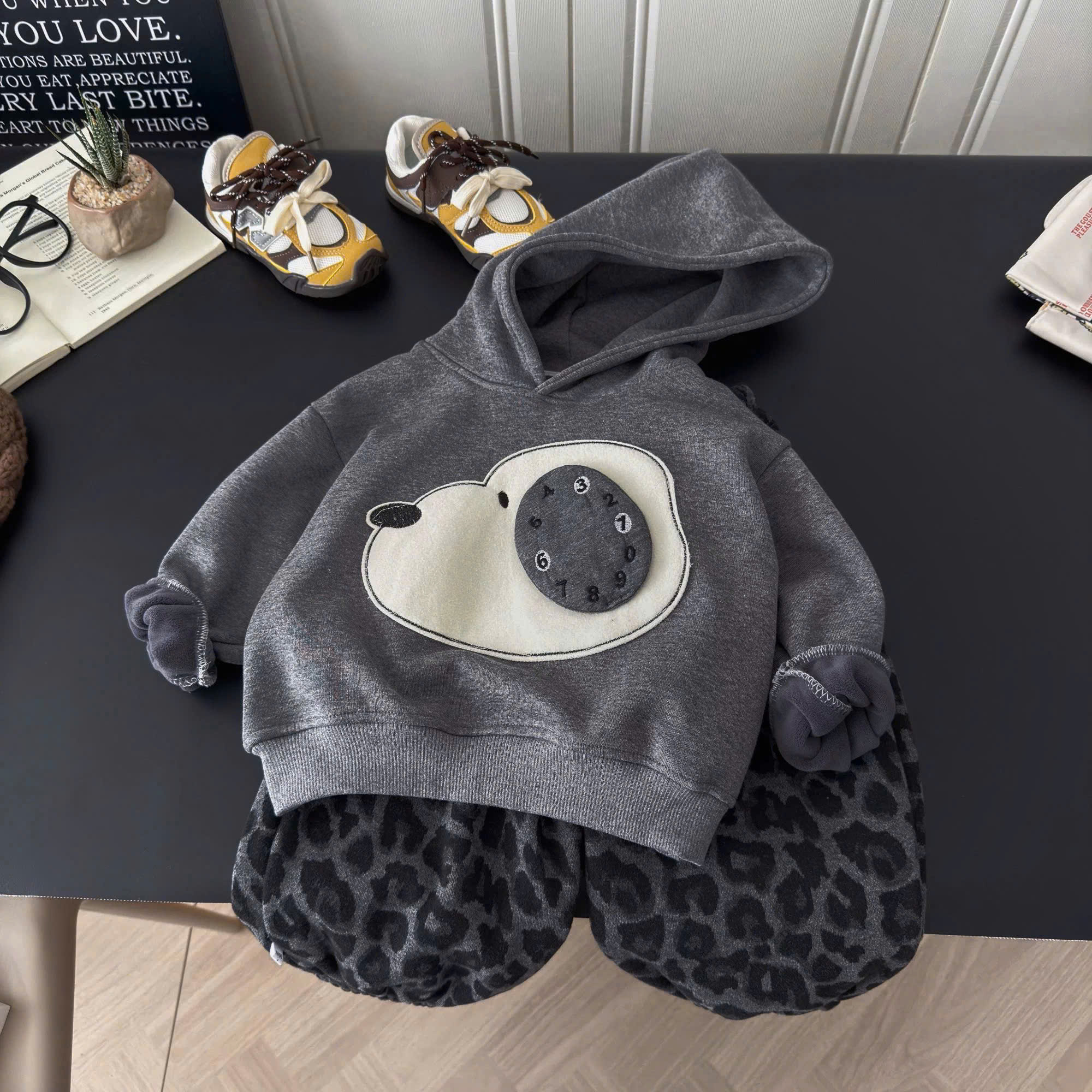 C34 BỘ DÀI TAY ĐẦU CHÓ BEO- A210.439