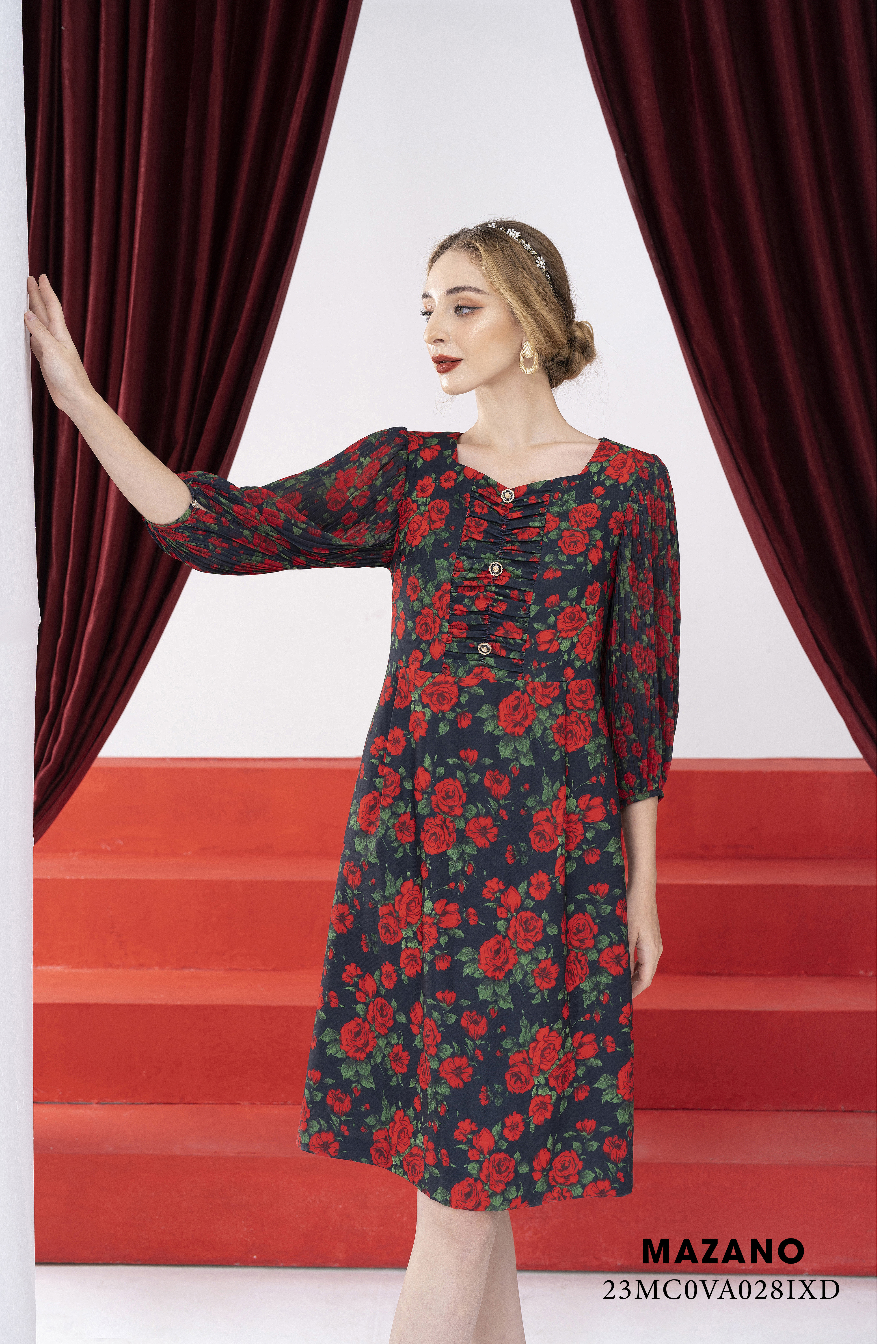 Đầm suông cổ vuông phối tay dập ly_thumbnail_0