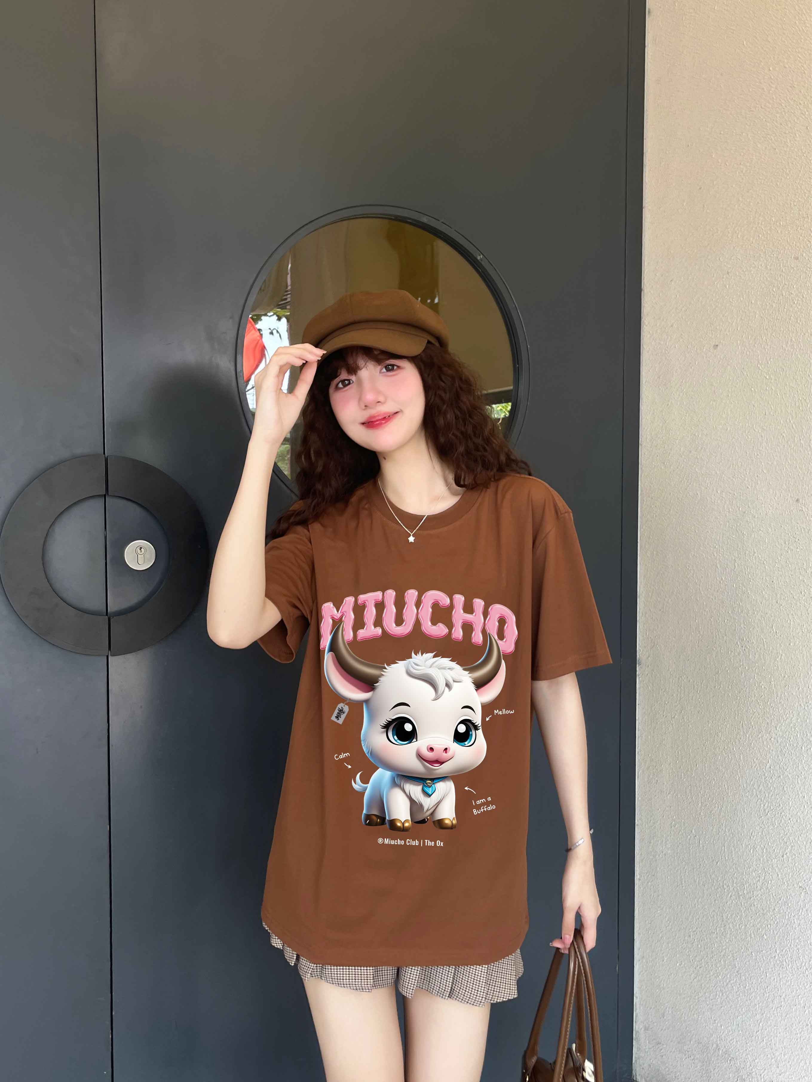 Áo thun form rộng 12 con giáp tuổi Sửu ATD1247 Miucho tay ngắn cổ tròn in mix_thumbnail_4