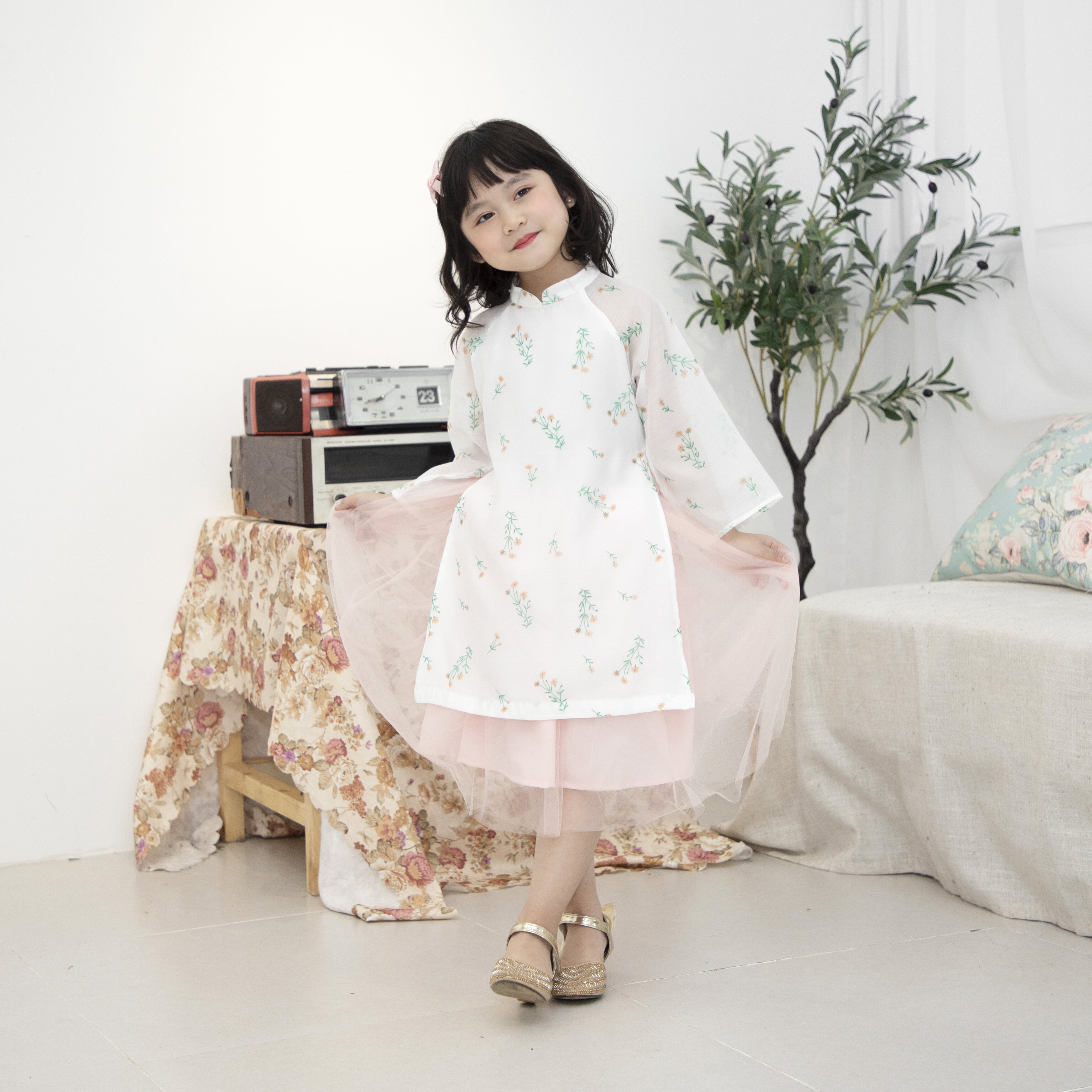 Set áo dài tơ hoa kèm chân váy tutu_thumbnail_4