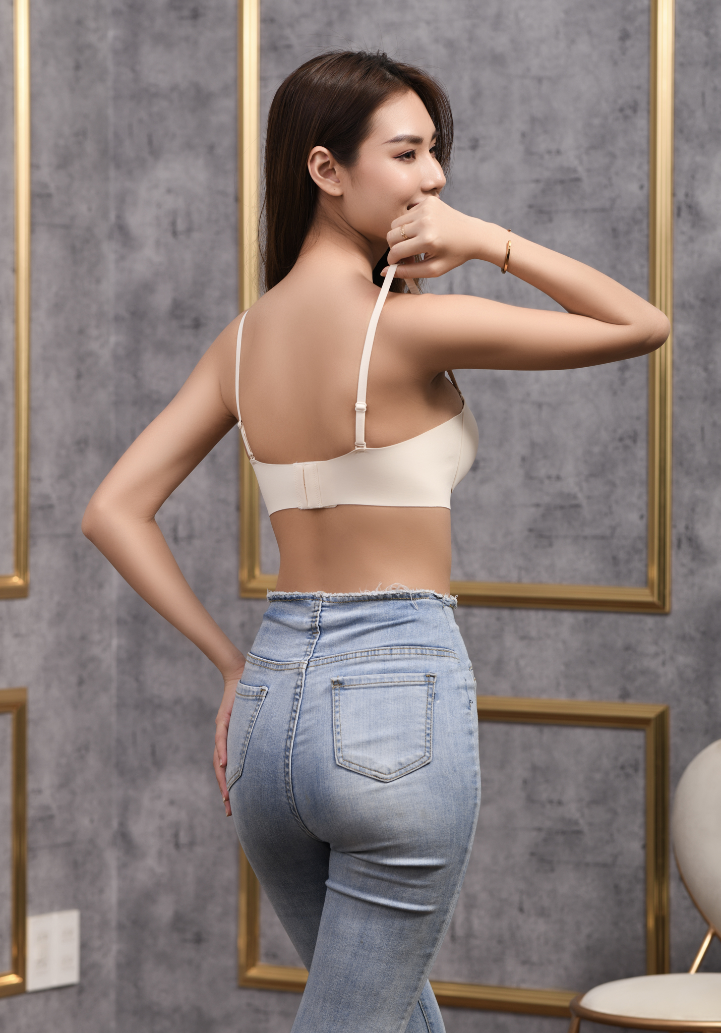 AL - 24_thumbnail_20