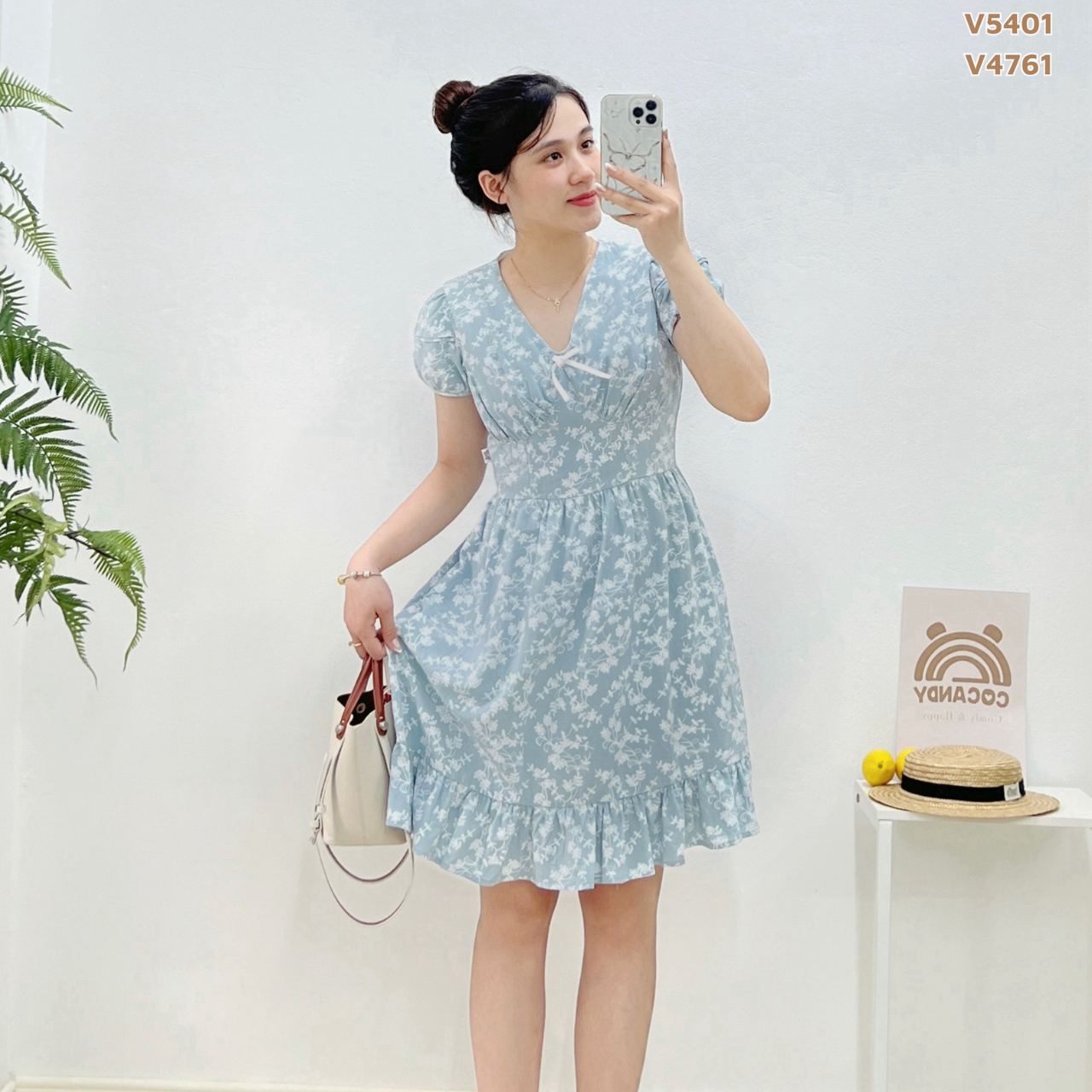 Váy cộc XANH hoa nhí cổ tim NỮ