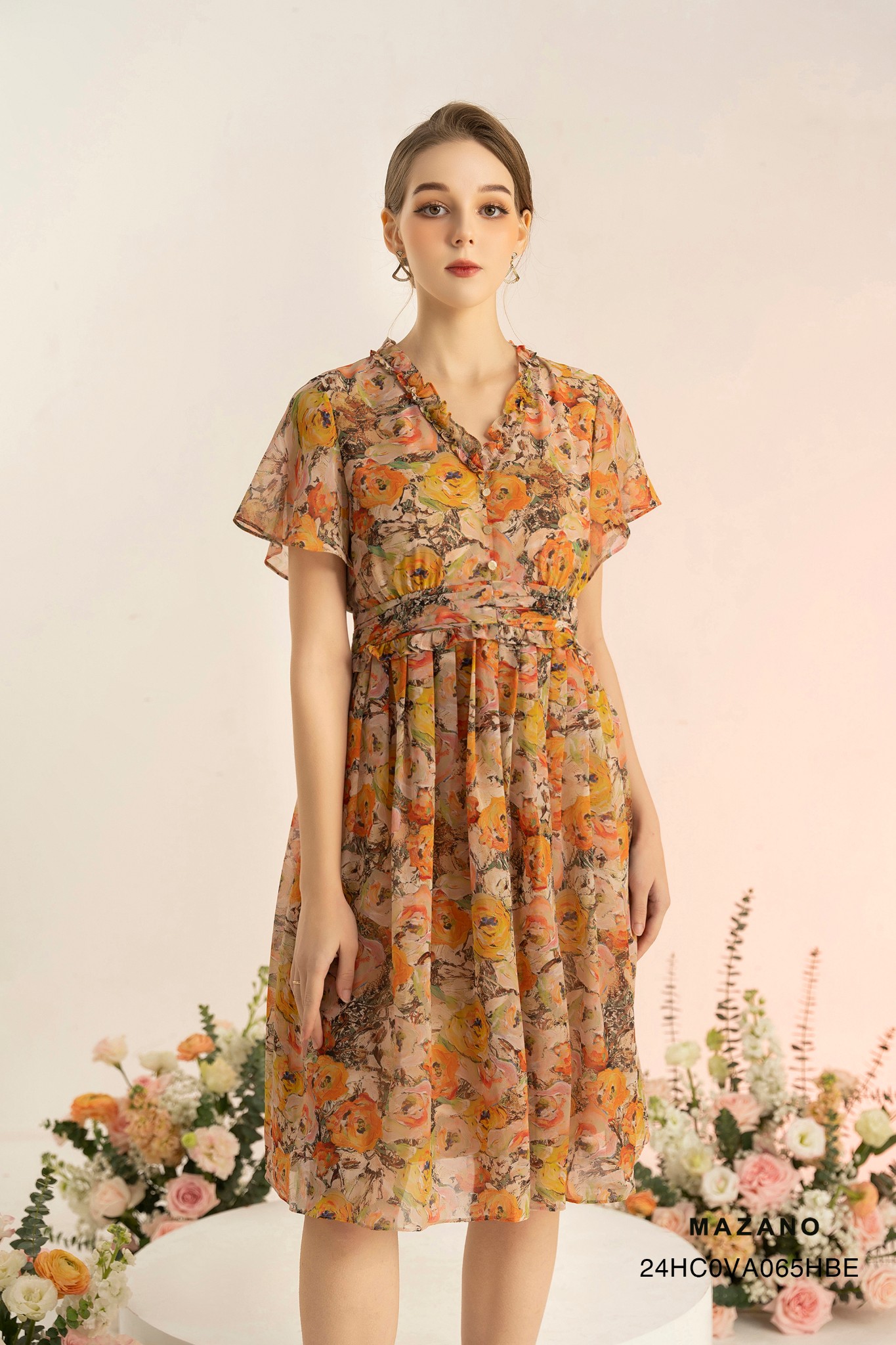 Đầm họa tiết eo cao chân rủ ngắn xếp ly cách điệu_thumbnail_5