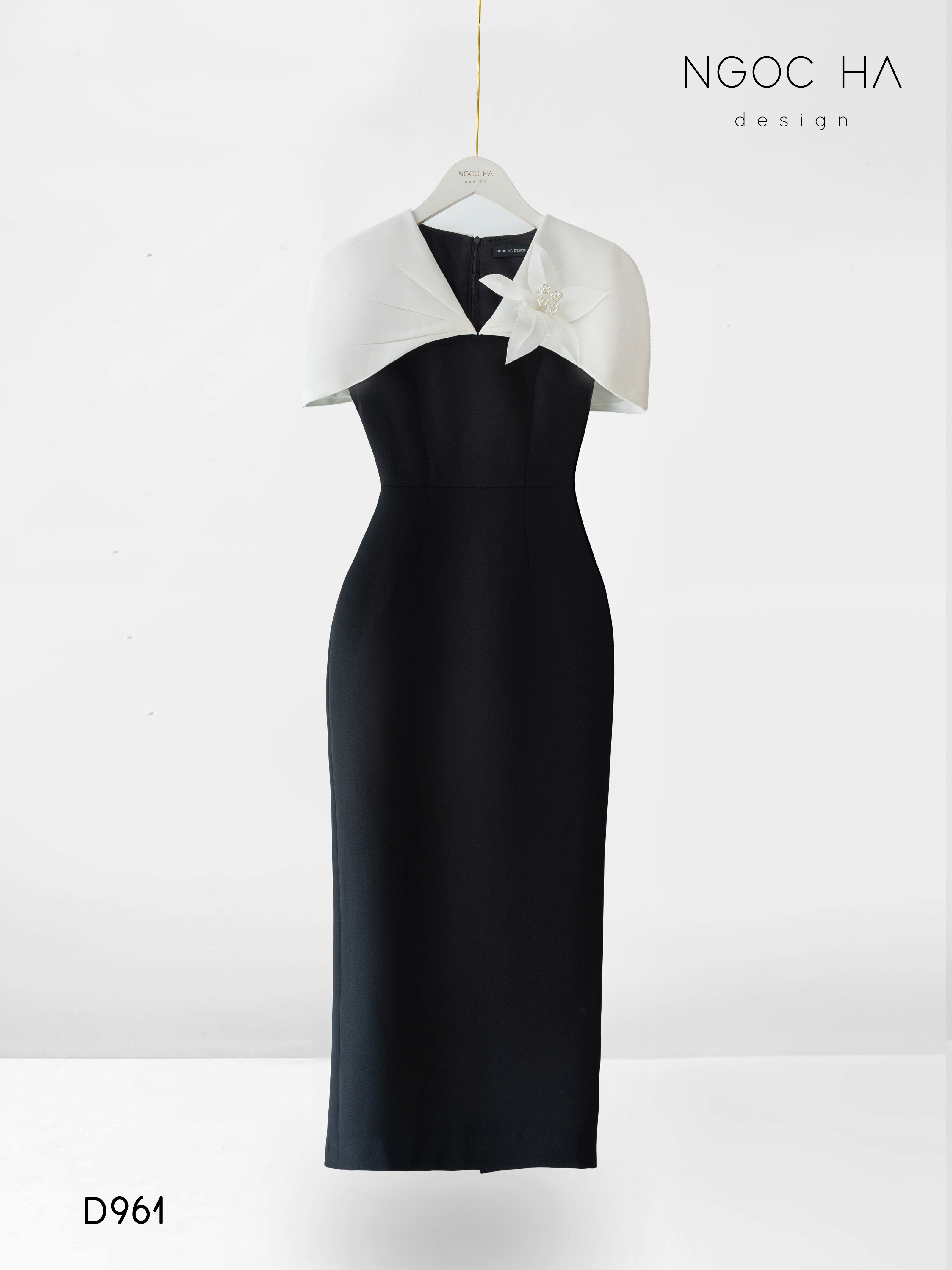 Belle Dress_ Đầm Bút Chì Đen Phối Choàng Vai May Ly Màu Trắng Kèm Hoa D961_thumbnail_6