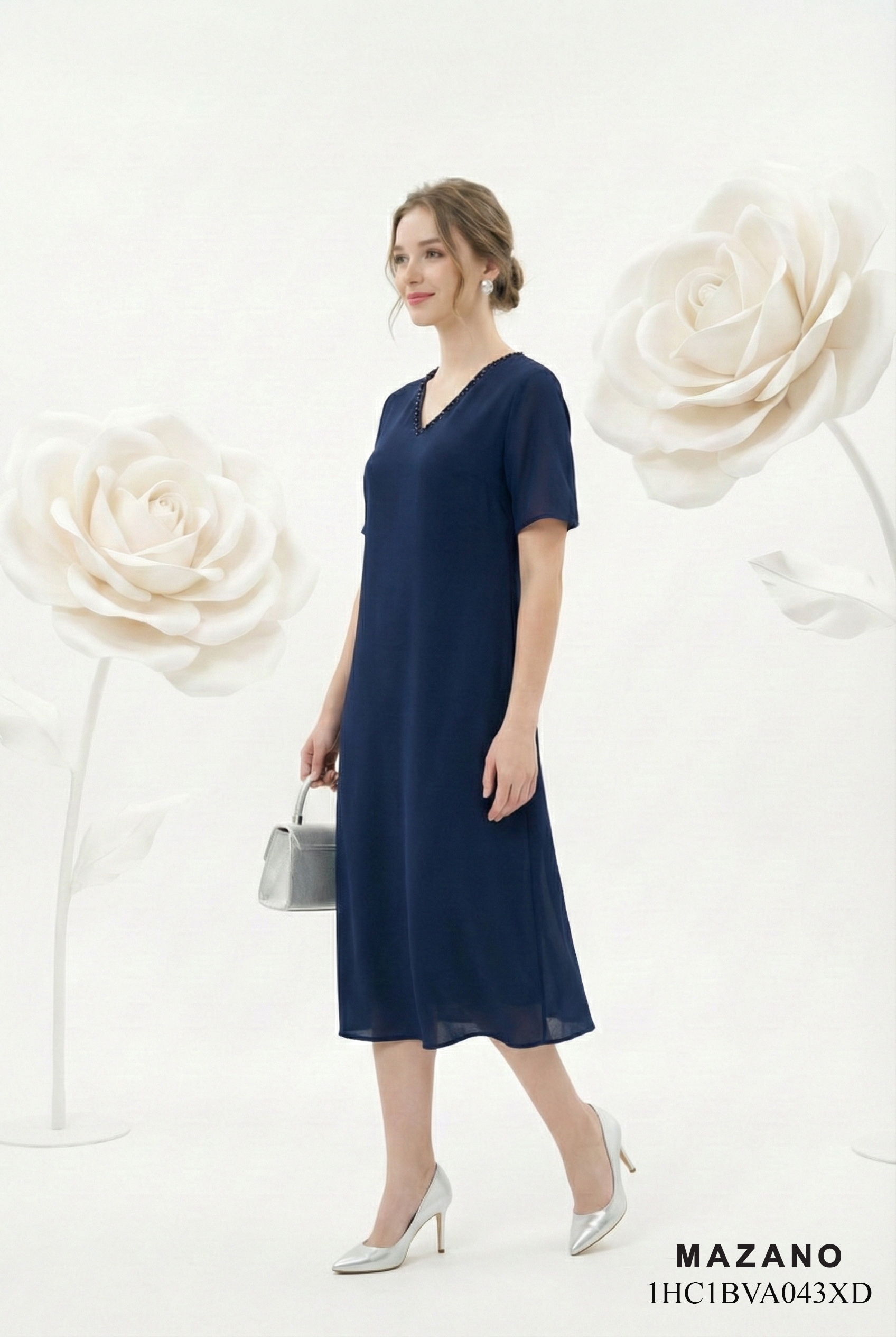 Đầm vải voan chiffon tím than dáng suông A nhẹ cổ tròn tay ngắn thiết kế MAZANO