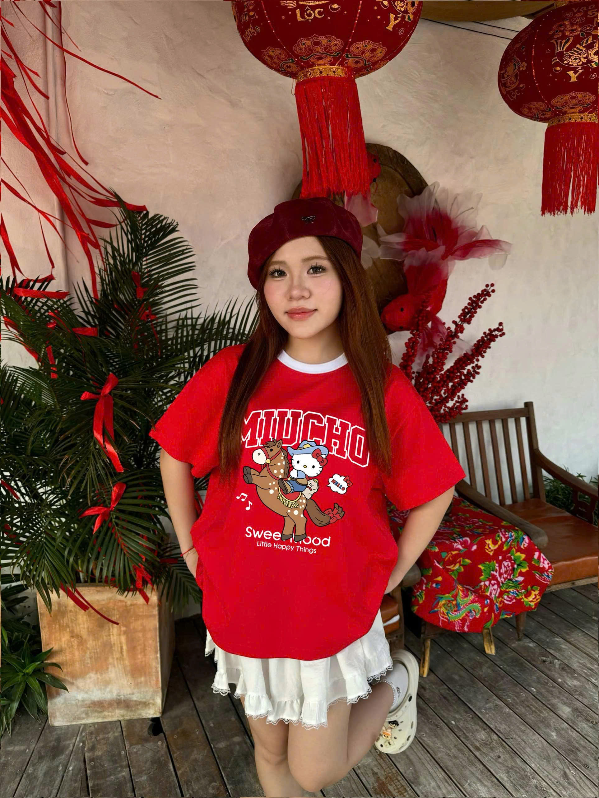 Áo thun tết Kitty form boxy phối cổ Miucho vải mềm mại thoáng mát tôn dáng 2980_thumbnail_2