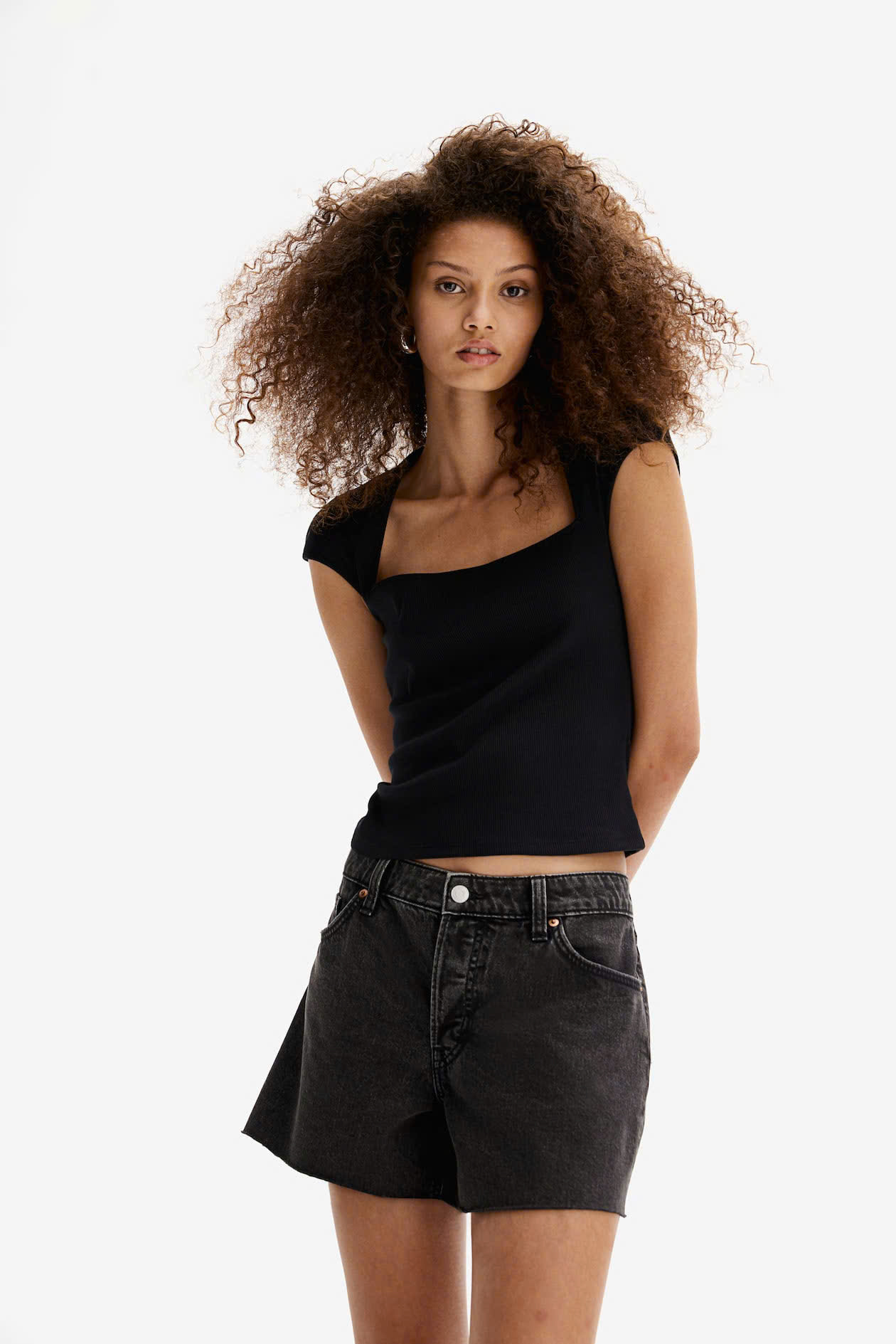 AO NU HM CO VUONG A318 (L2-5)_thumbnail_9