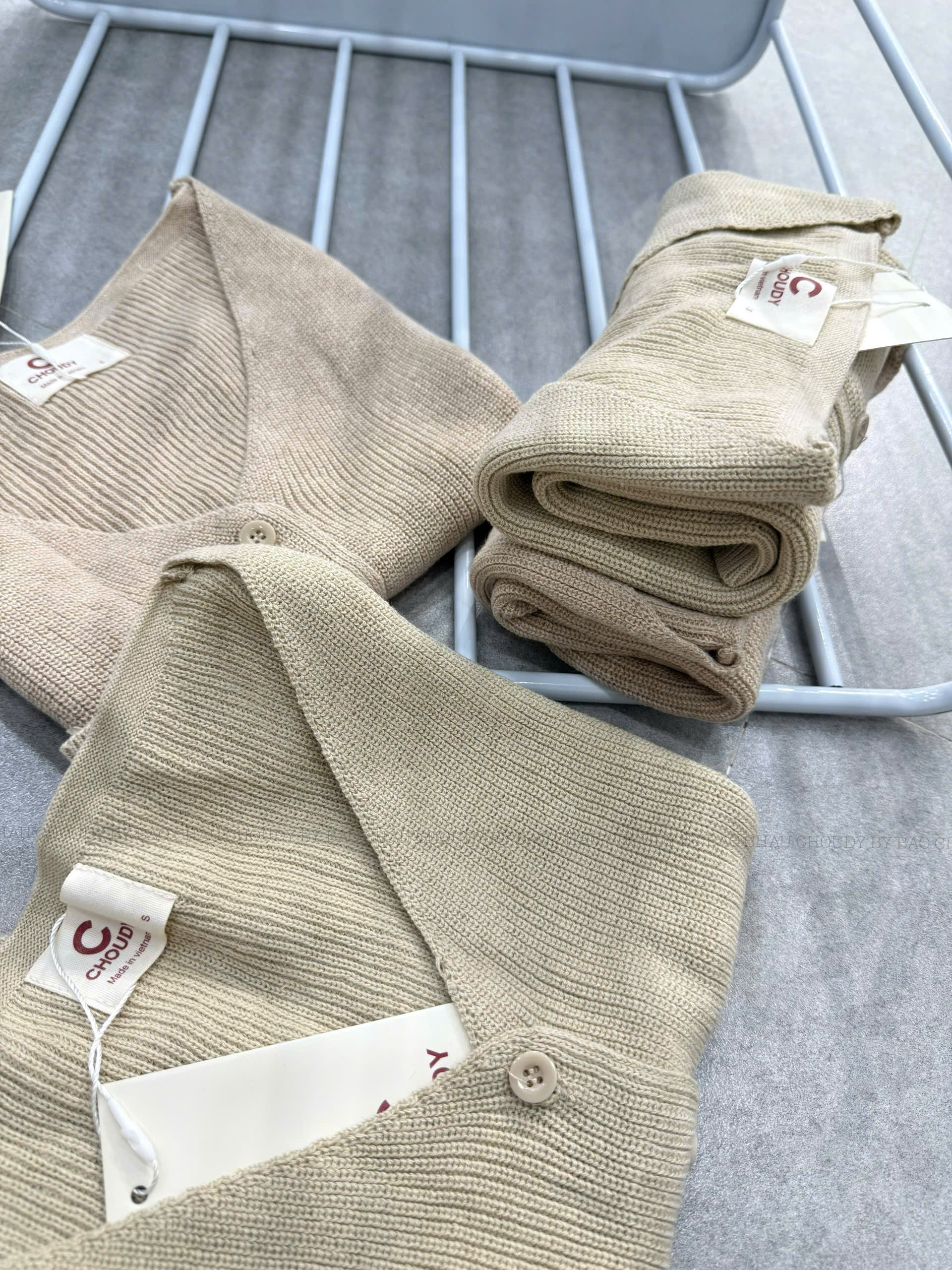 SALE U56 ÁO DỆT KIM 2 MÀU_thumbnail_2