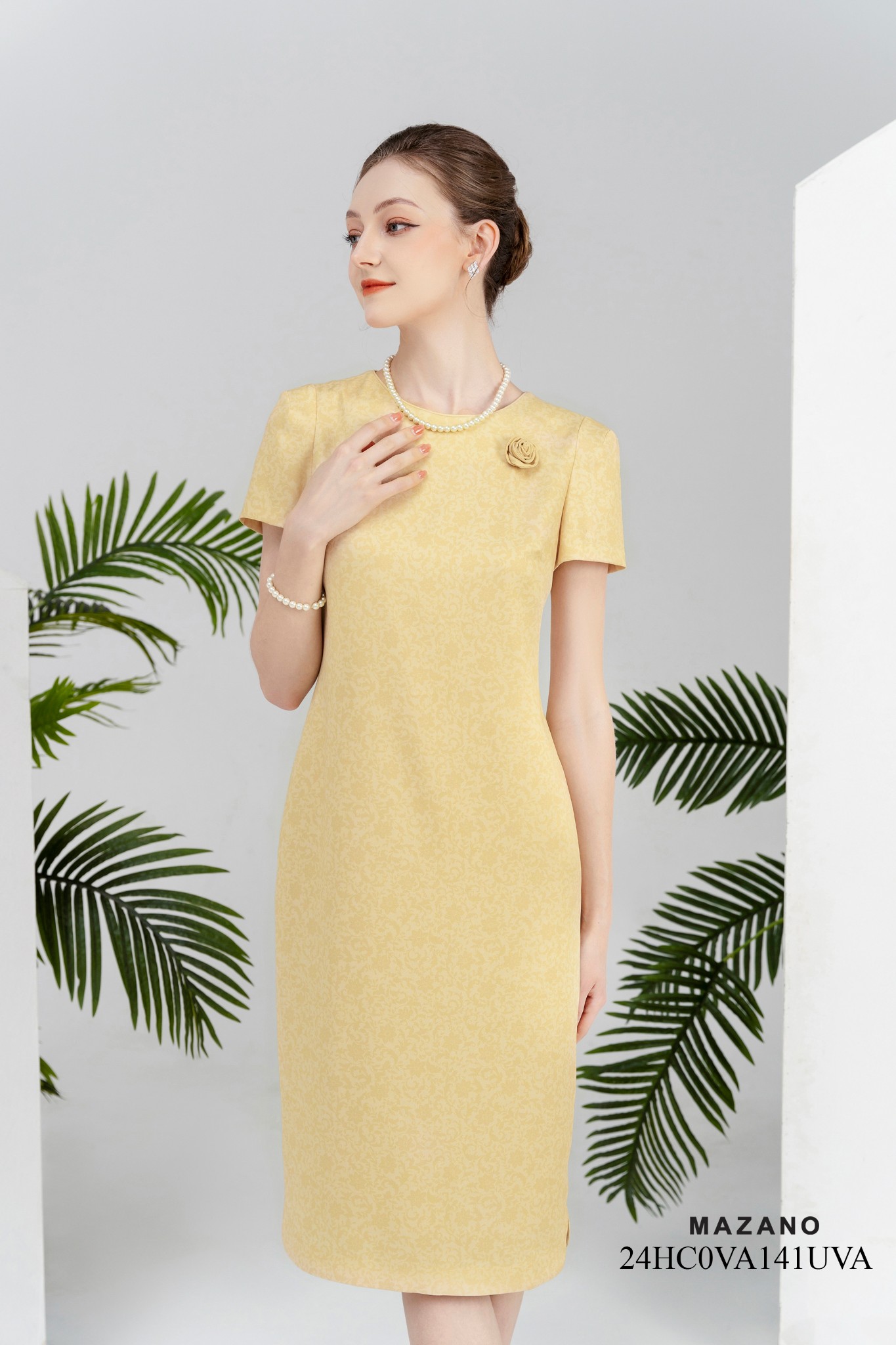 Đầm Suông In Họa Tiết Đính Hoa 3D_thumbnail_3