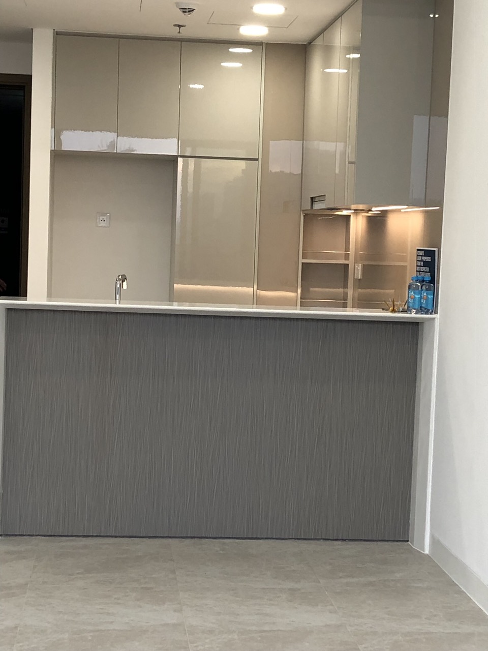  Bán căn hộ The River 1PN, nội thất cơ bản, 63.85m²