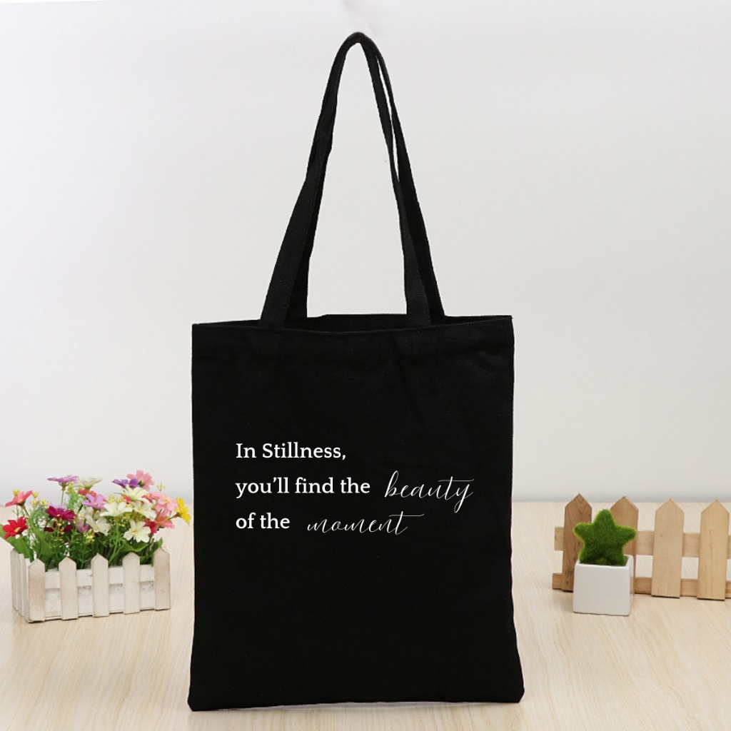 Túi tote màu đen mẫu chữ đơn giản - Túi tote vải canvas 33x37 có khóa kéo đựng vừa A4, laptop Loza TOTE19_thumbnail_5