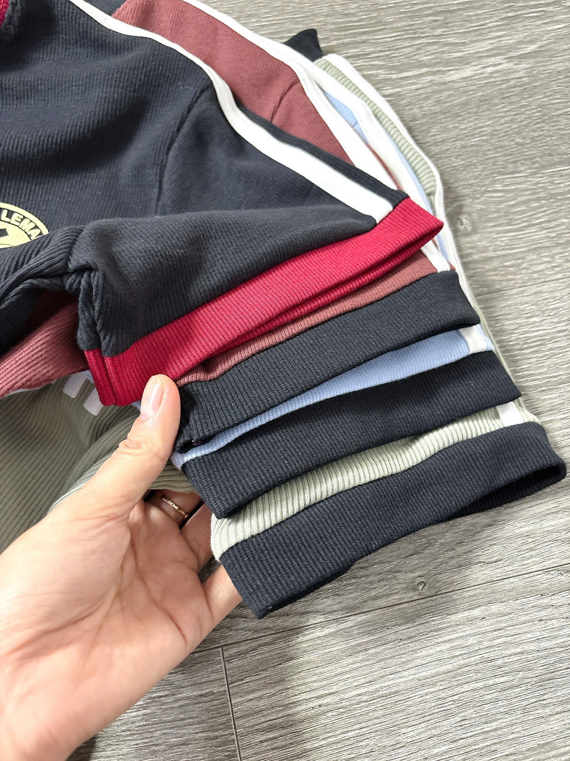 H68 ÁO THUN 4 MÀU_thumbnail_13