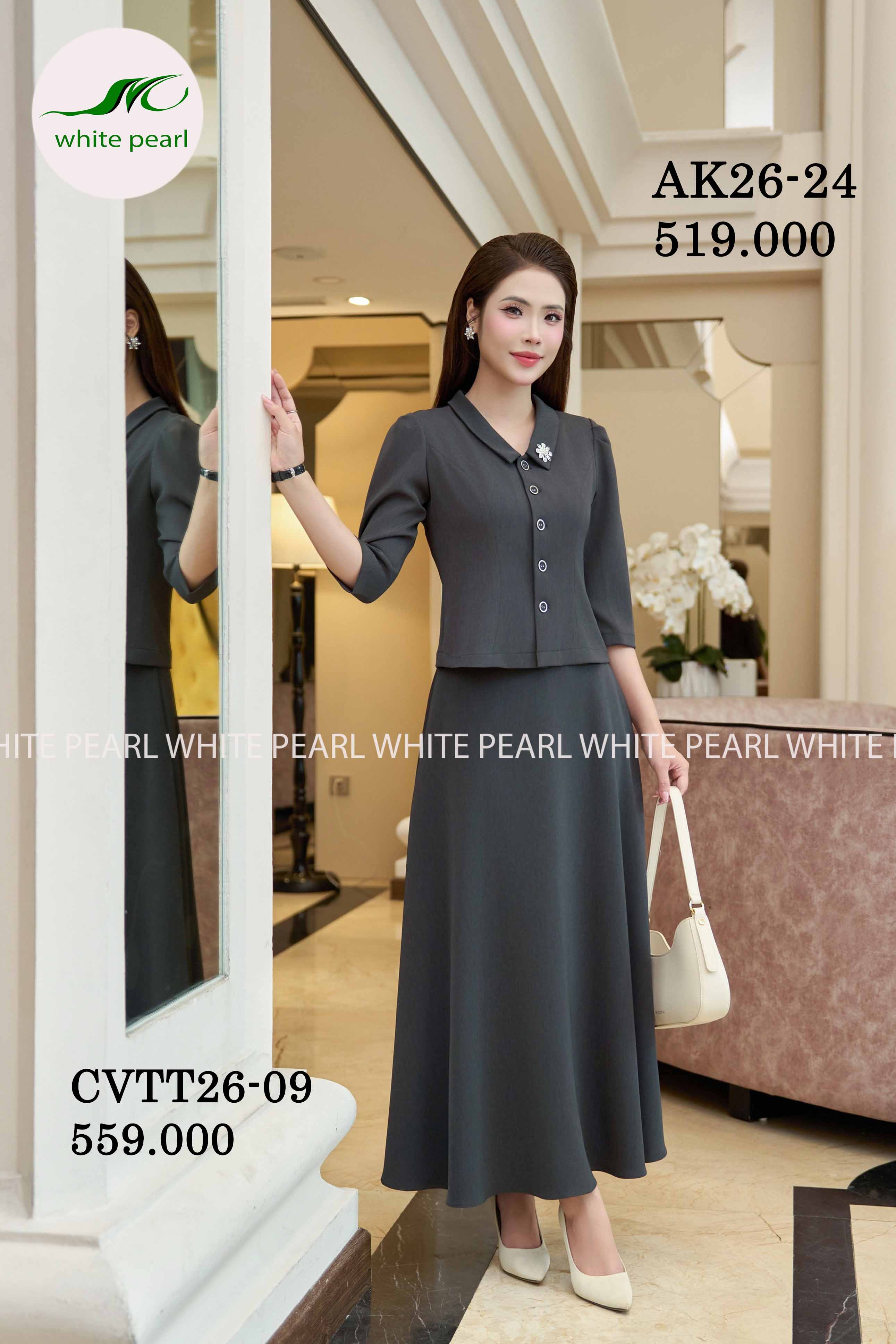 SET AK26-24 | Áo ký giả cổ sen vuông kết hợp Chân váy xoè CVTT26-09 Thời trang công sở cao cấp White Pearl