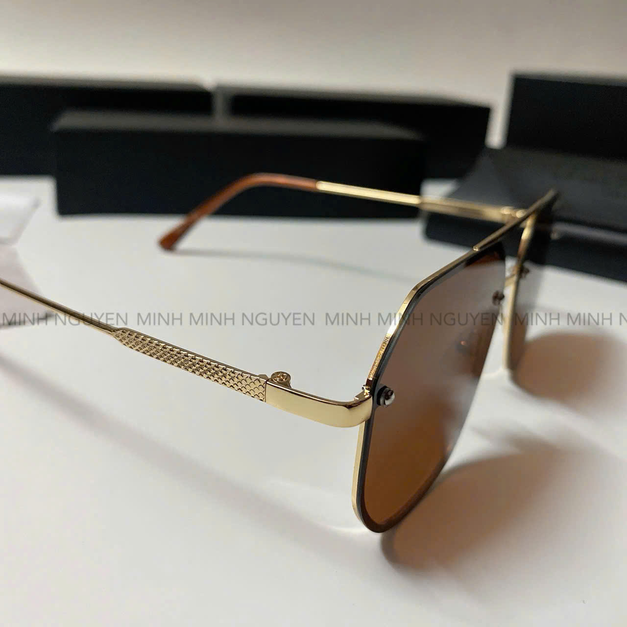 Mat Kinh Pierre_thumbnail_10