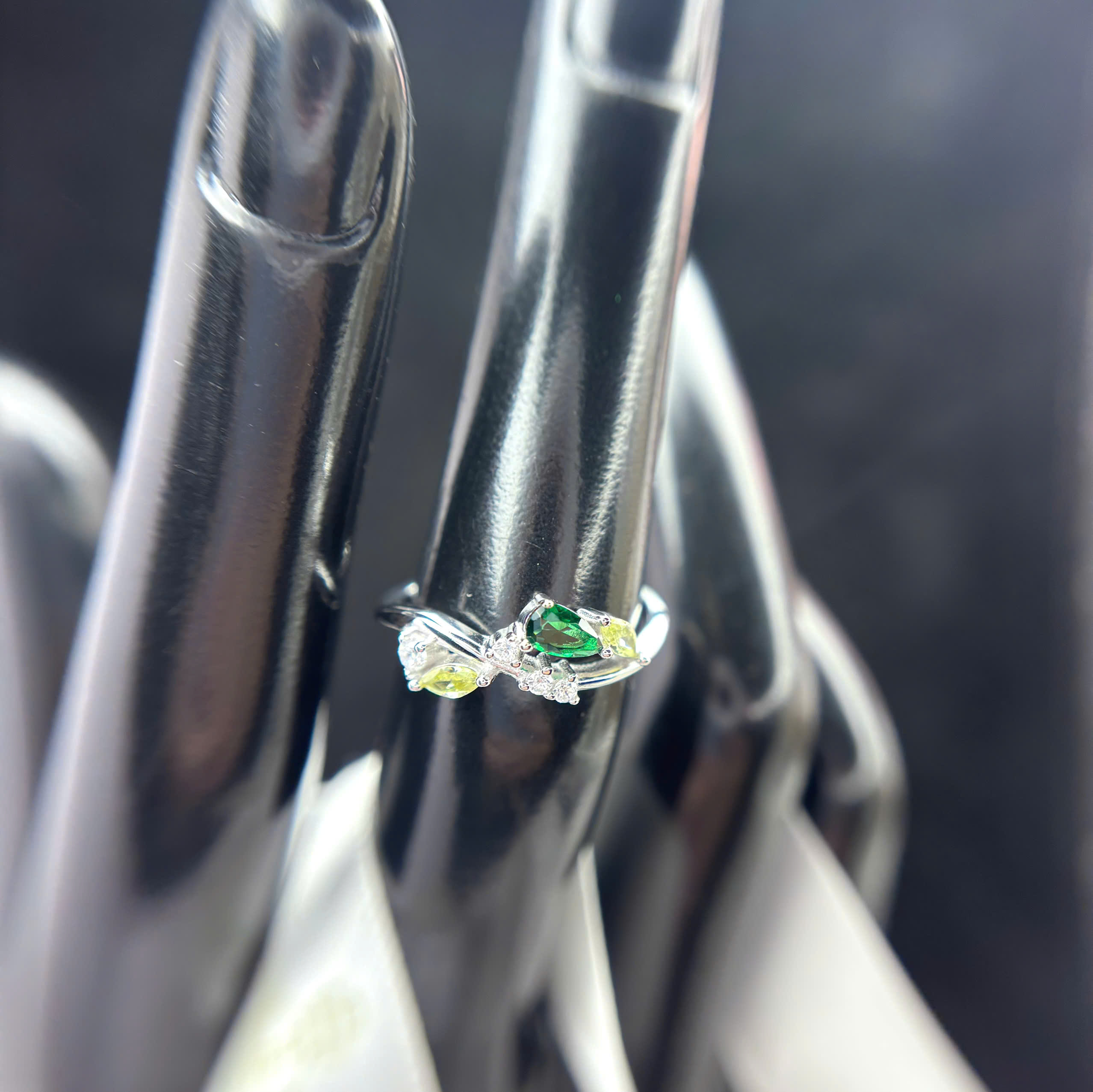 Nhẫn bạc xi bạch kim đá vàng xanh size 6_thumbnail_3