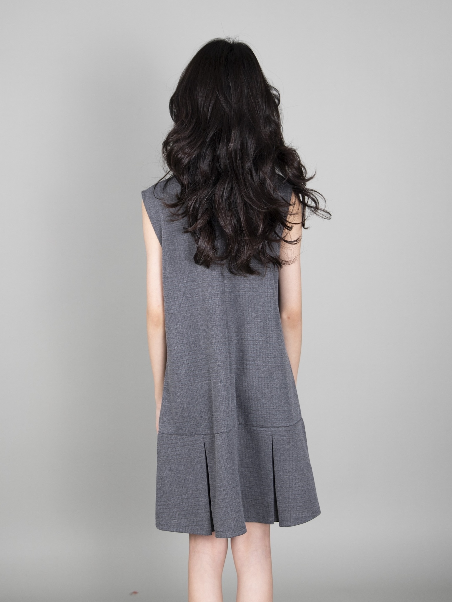 Váy nỉ xám nơ đen_thumbnail_2