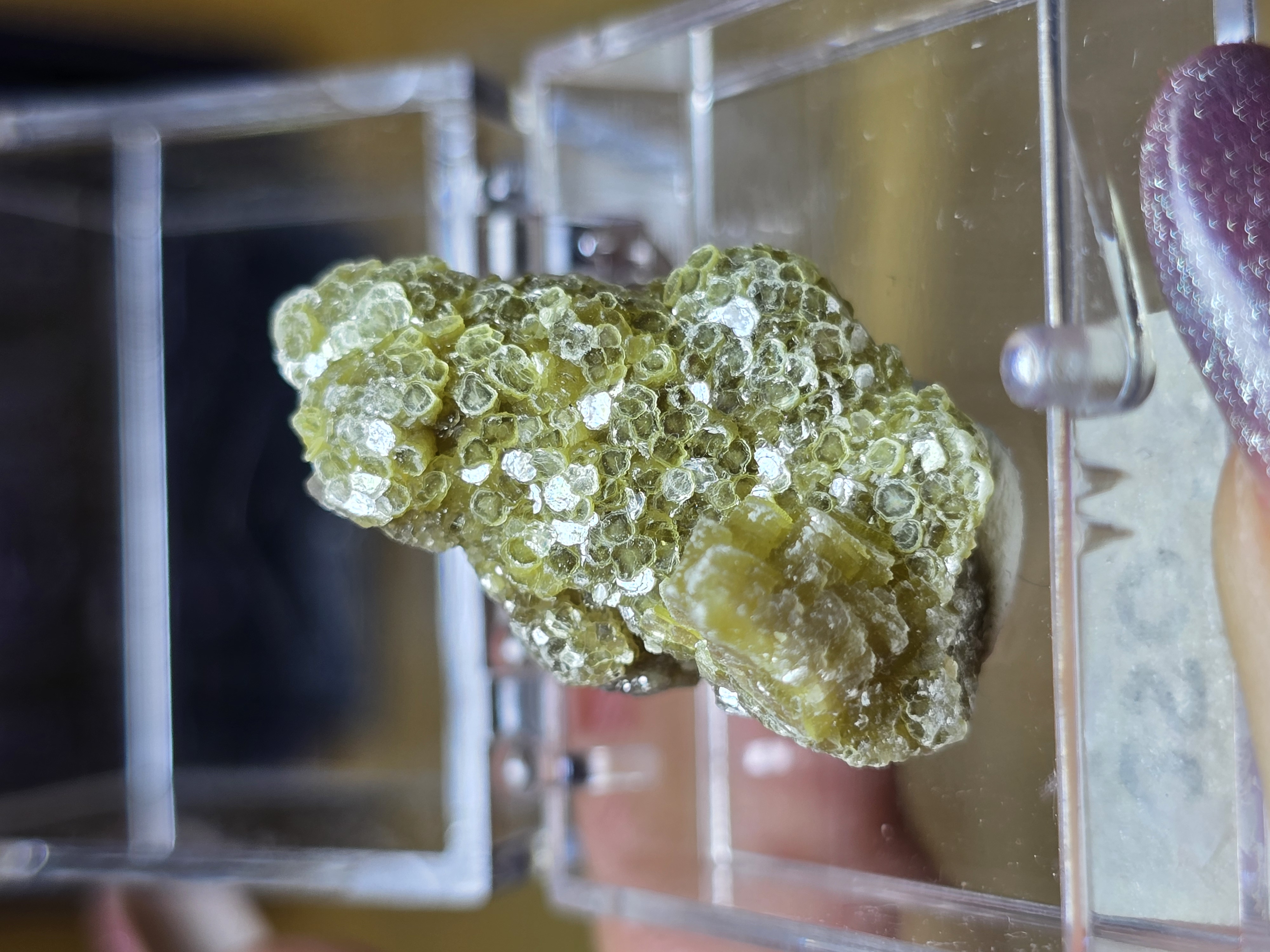 Tinh Thể Golden Mica size thumbnail - Brazil_thumbnail_3