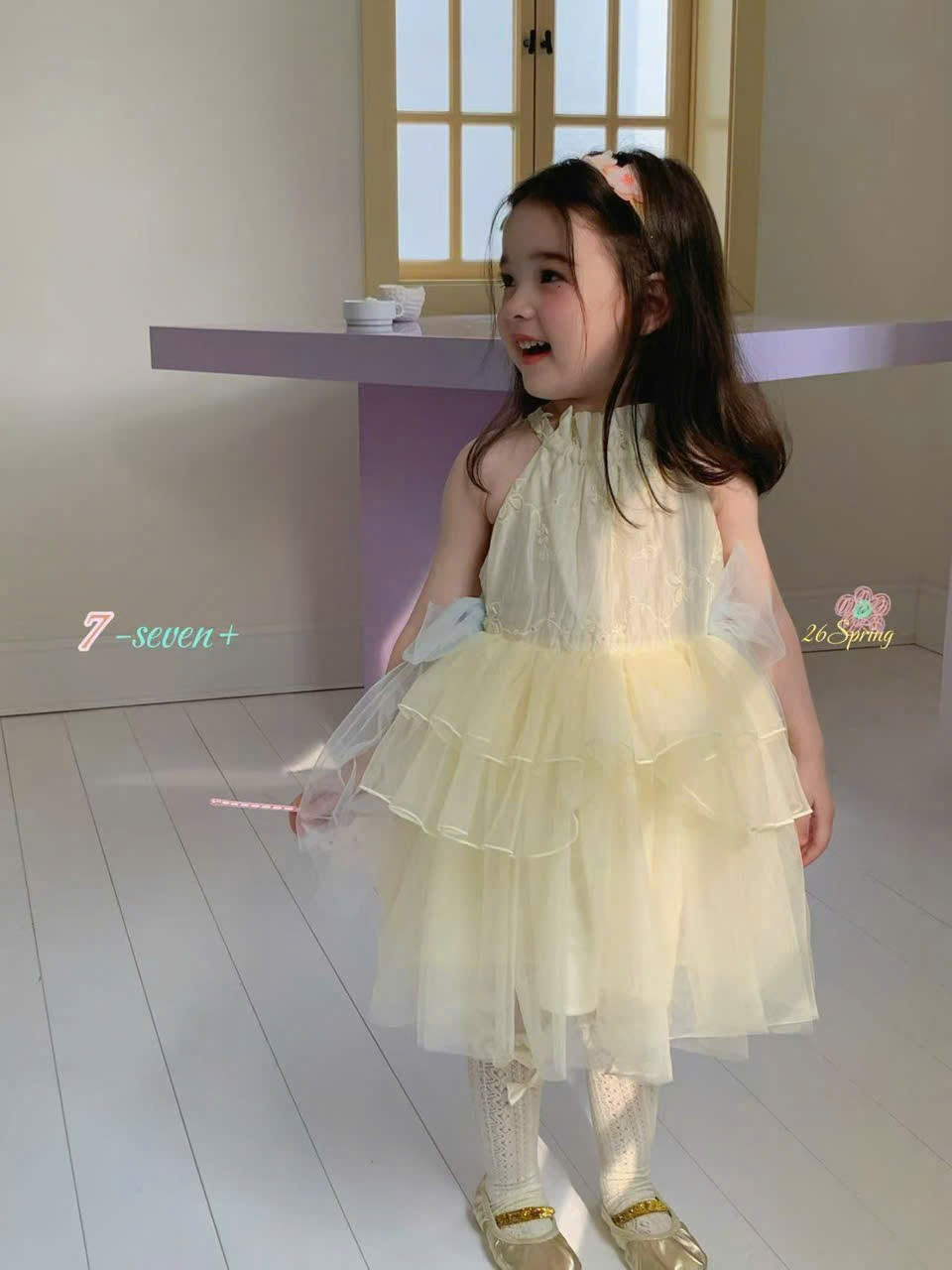 (H73) Váy thô voan tầng màu vàng cổ yếm hãng Seven