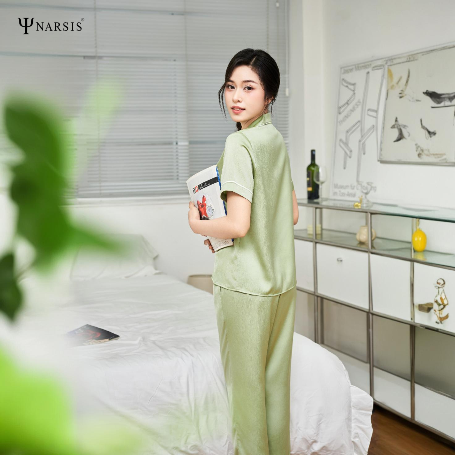 Set Bộ Ngủ Pijama Lụa Ngọc Trai Narsis M25011, Quần Dài, Tay Ngắn, Mềm Mịn, Thoáng Mát, 2 Màu_thumbnail_5