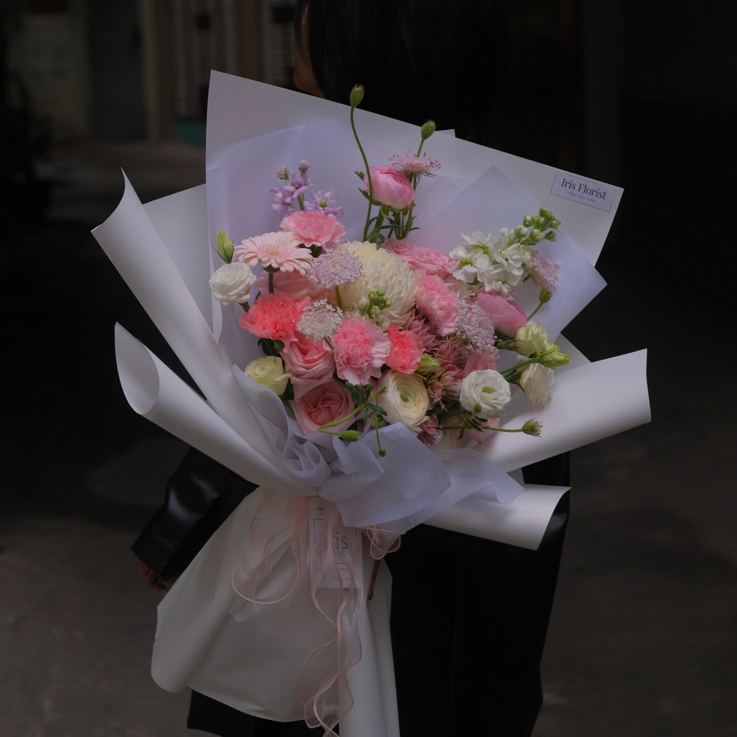 Bó hoa mix trắng hồng - Size M+