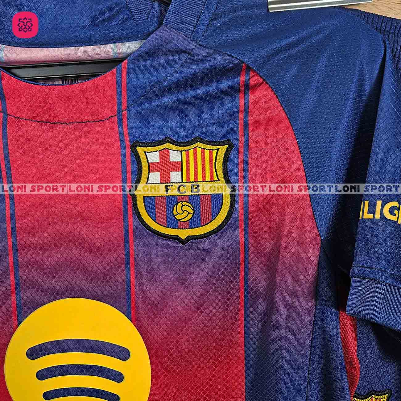 Bộ Kid BARCA sân nhà đỏ xanh 25/26_thumbnail_1