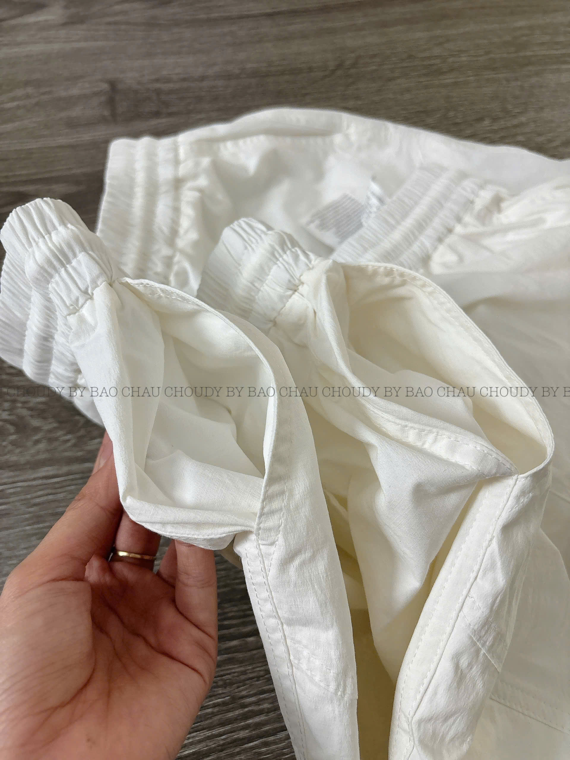 U759 QUẦN DÙ SUÔNG TRẮNG_thumbnail_3