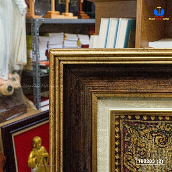 Tranh Dệt Ý Đức Mẹ bế Chúa 46x58cm_thumbnail_2