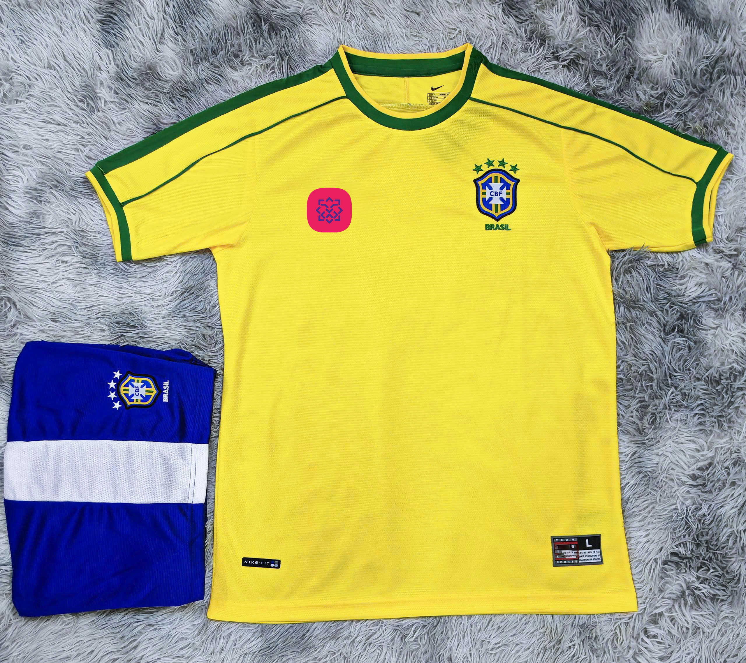 Bộ bóng đá Brazil sân nhà 1988 (chỉ nhận đặt từ 6 bộ)