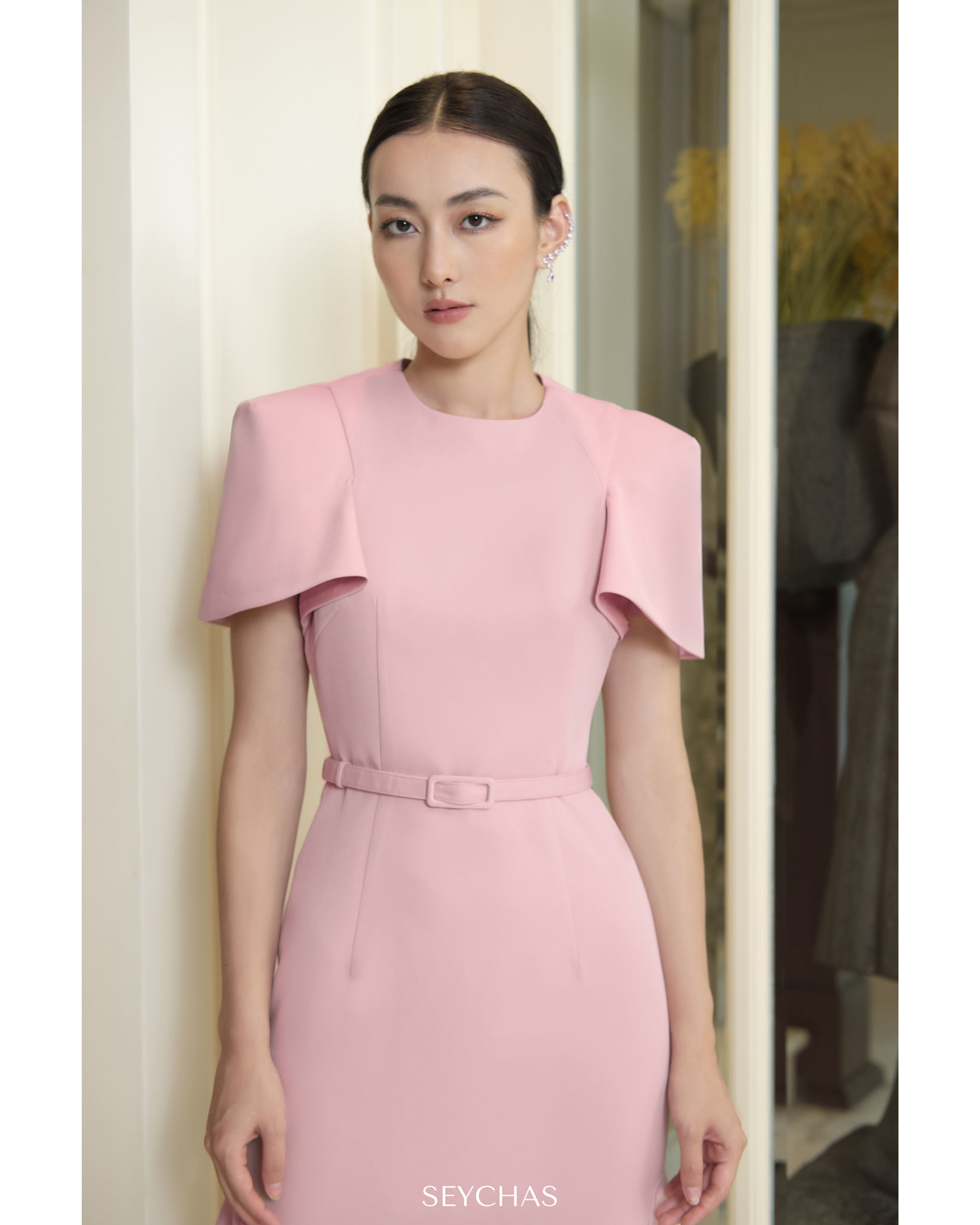 Đầm cổ tròn đuôi cá đai eo_thumbnail_1