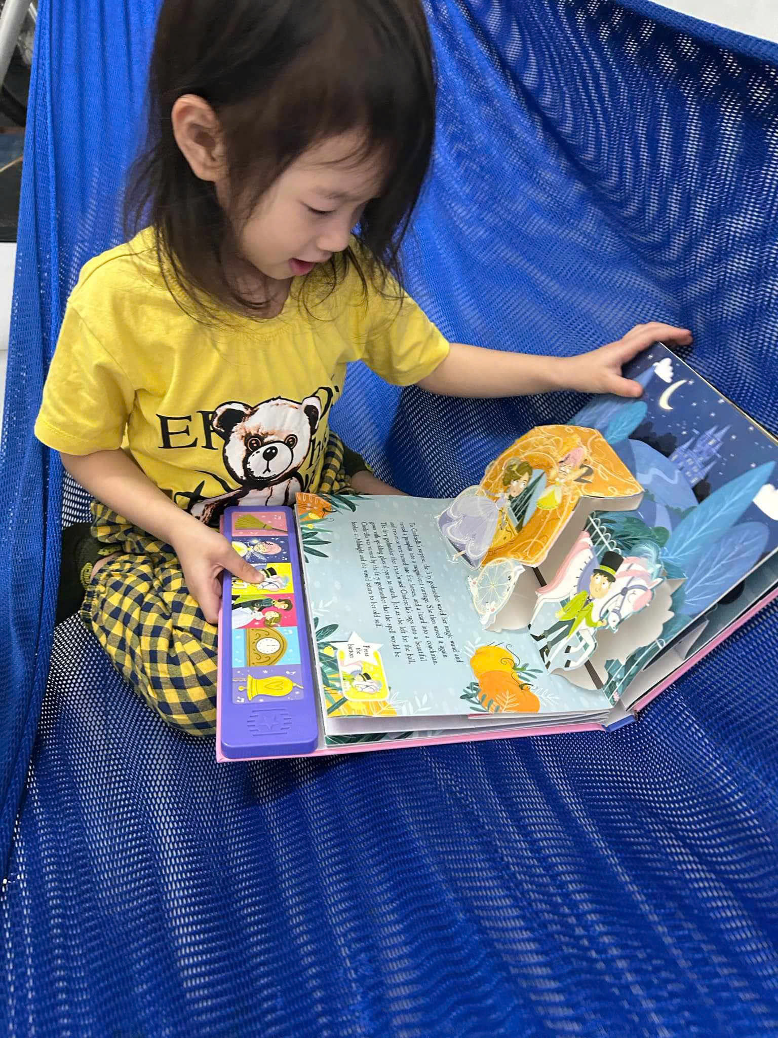 FAIRYTALES POP-UP SOUND BOOK: CINDERELLA (North Parade)_thumbnail_12