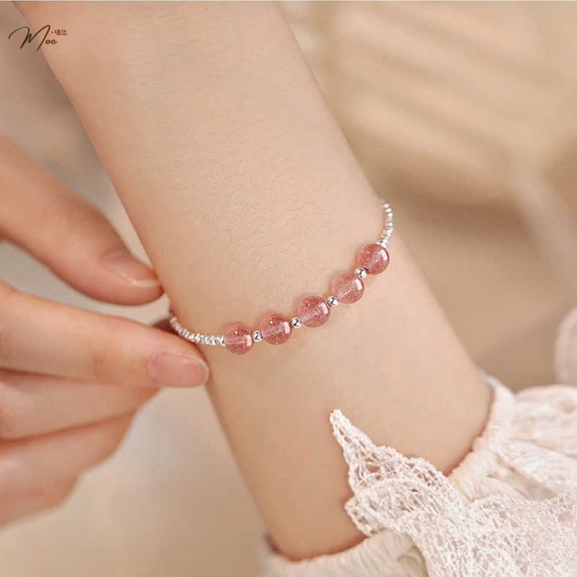 PT134 - Lắc tay thạch anh dâu hồng mix bạc vụn điệu đà_thumbnail_1