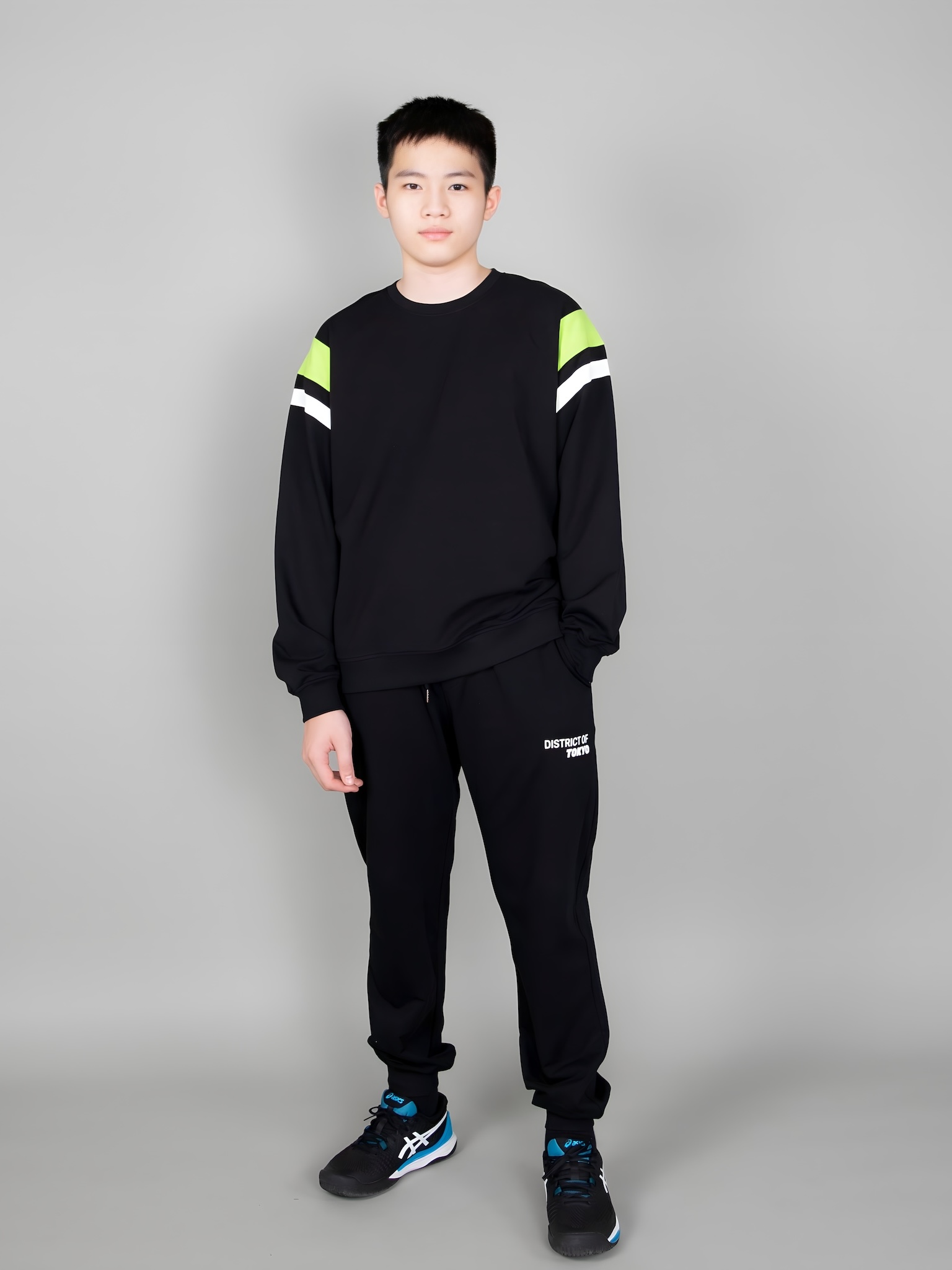 Áo nỉ cổ tròn đen phối neon_thumbnail_3