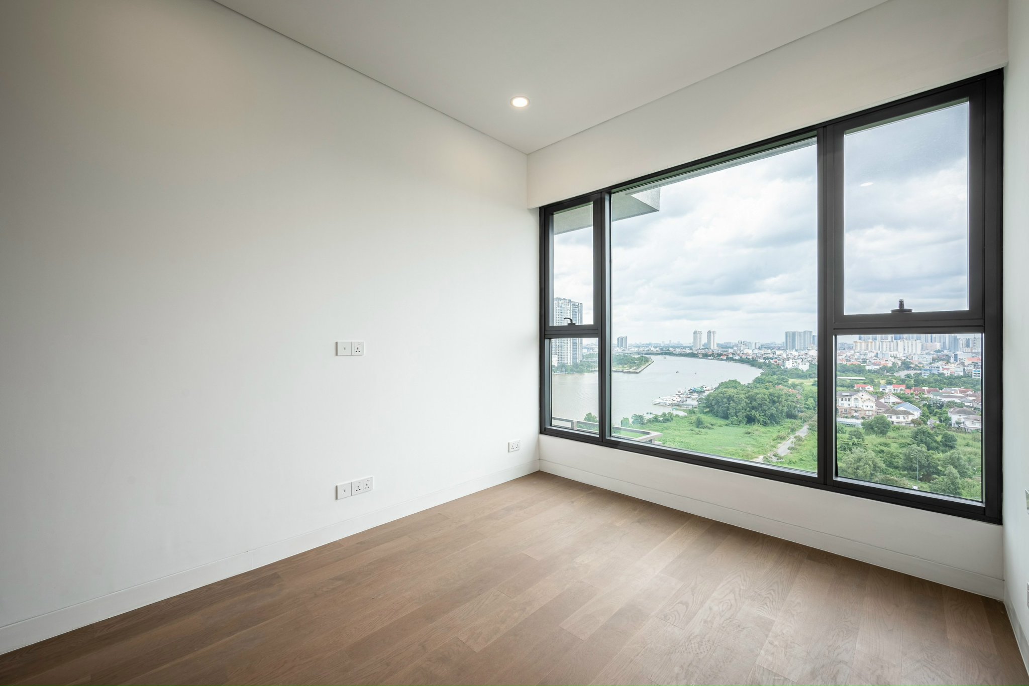 Chuyển nhượng căn 4PN 202m² giá chỉ từ 39,55 tỷ/căn _thumbnail_7