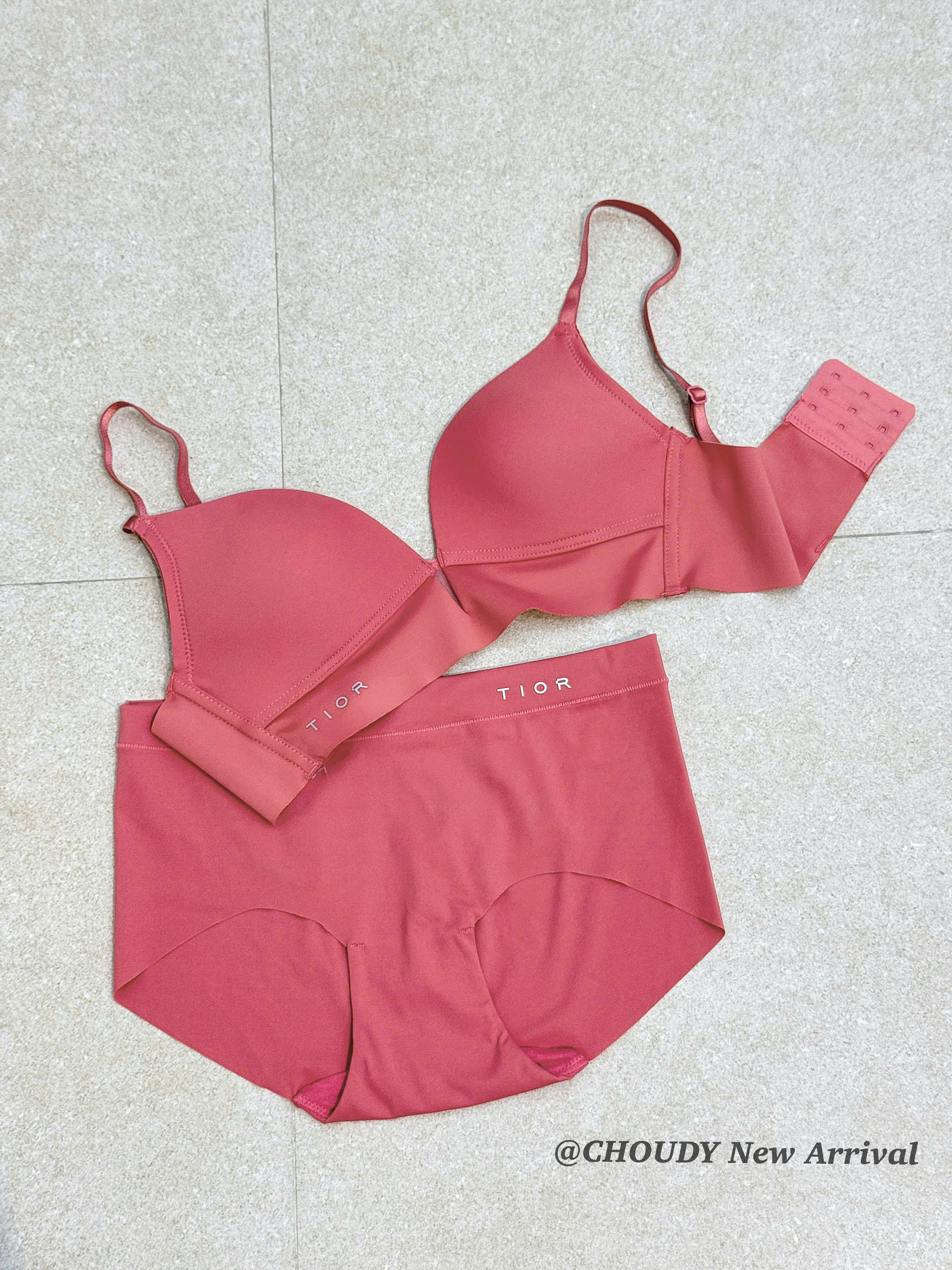 SALE S166 SET 