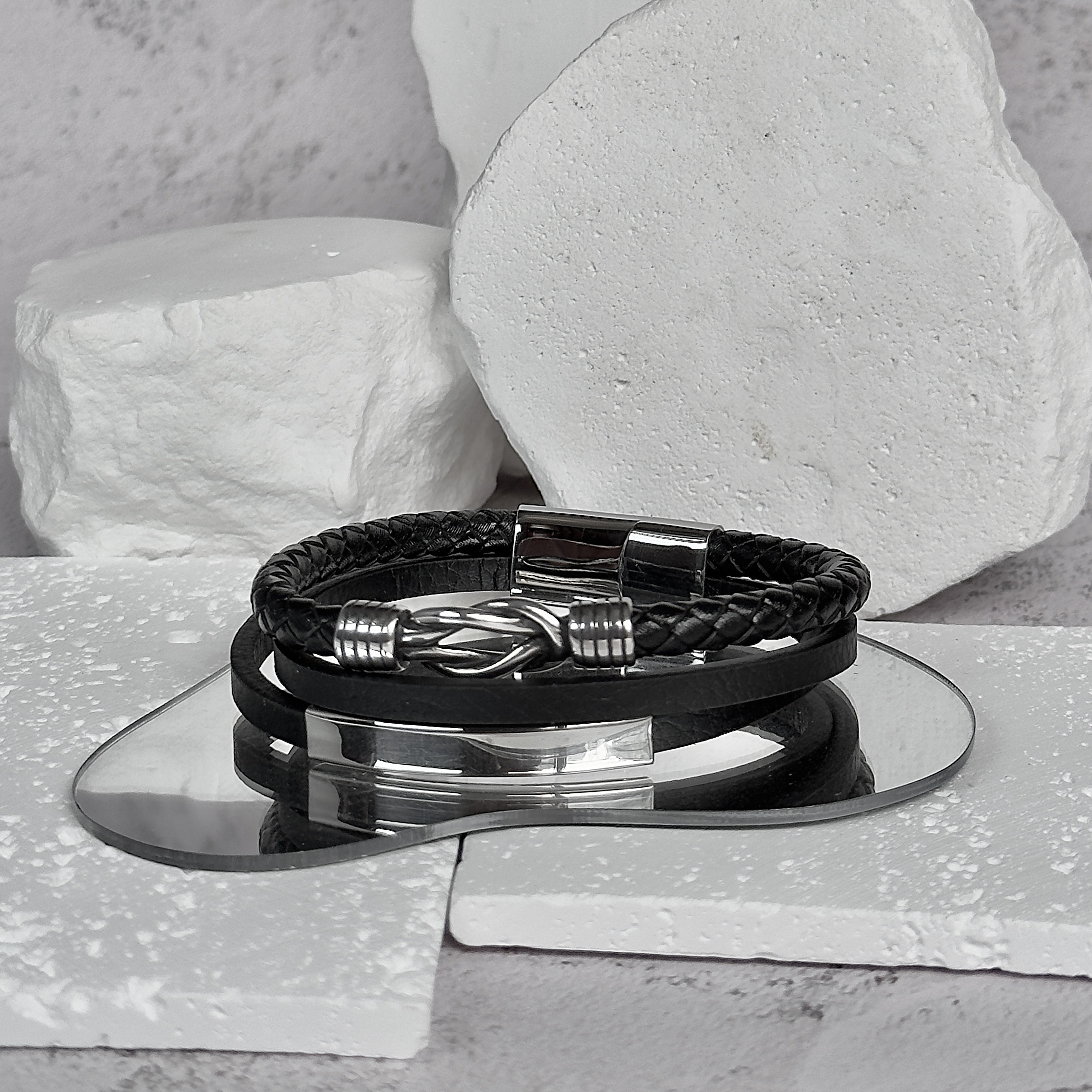 Vòng Infinity Black